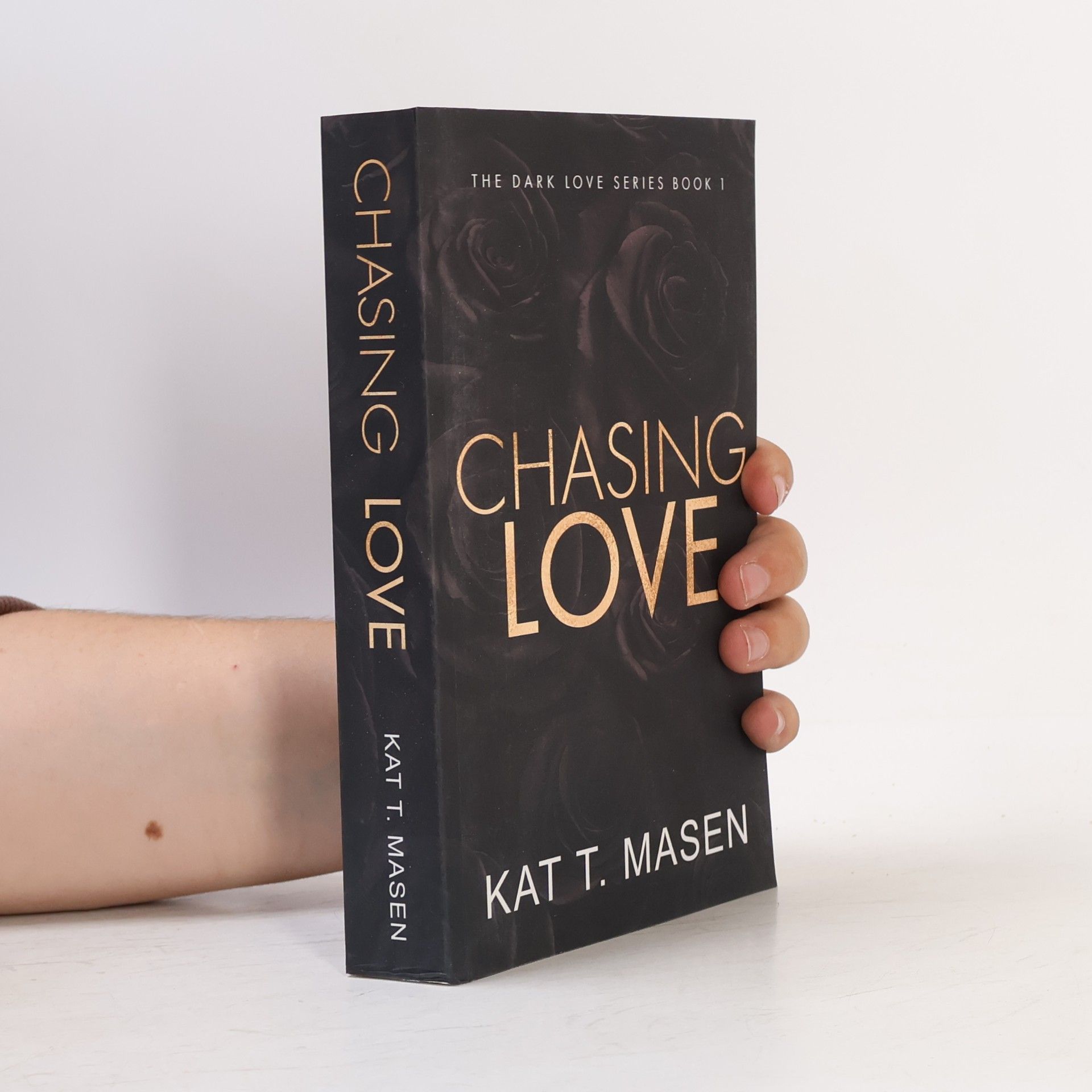 Kat T.Masen Chasing Love - Special Edition