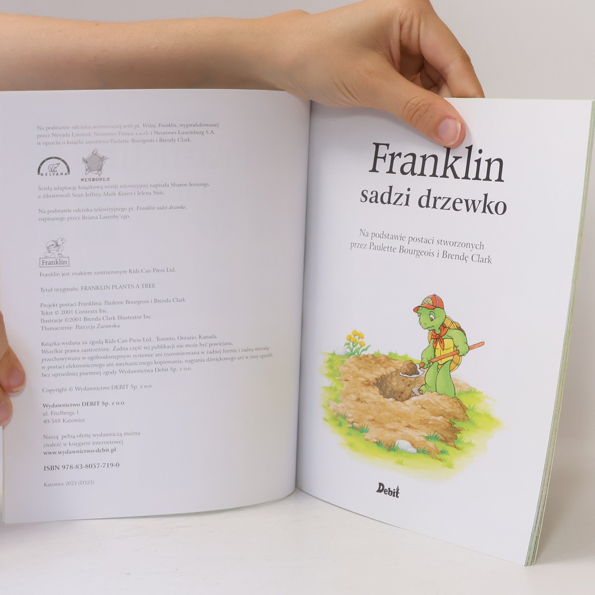 Paulette Bourgeois Franklin sadzi drzewko
