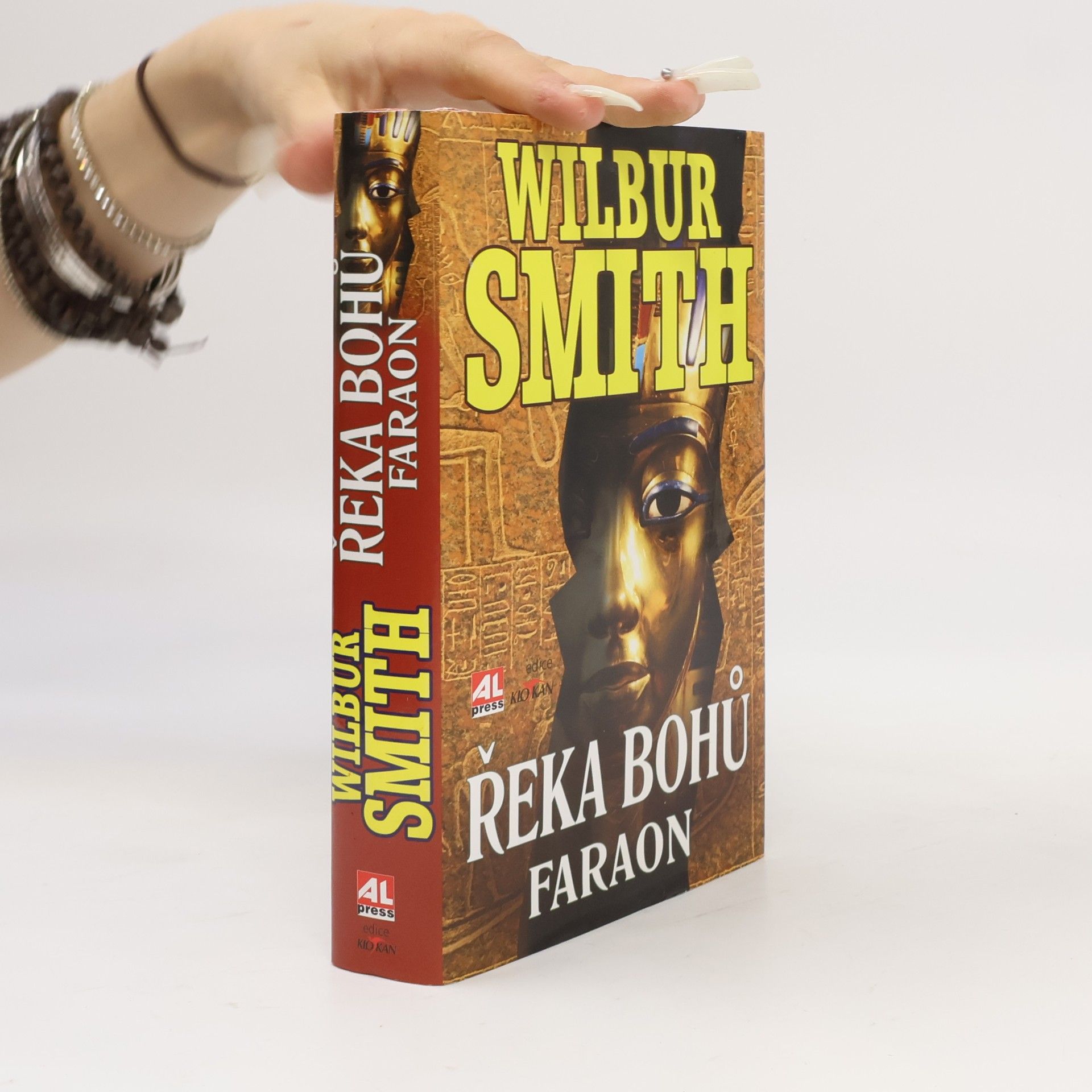 Wilbur Smith Řeka bohů 6. Faraon