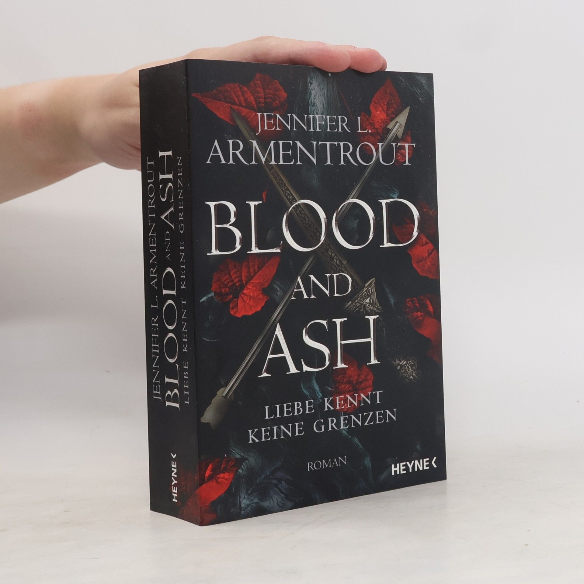 Jennifer Armentrout Blood and Ash