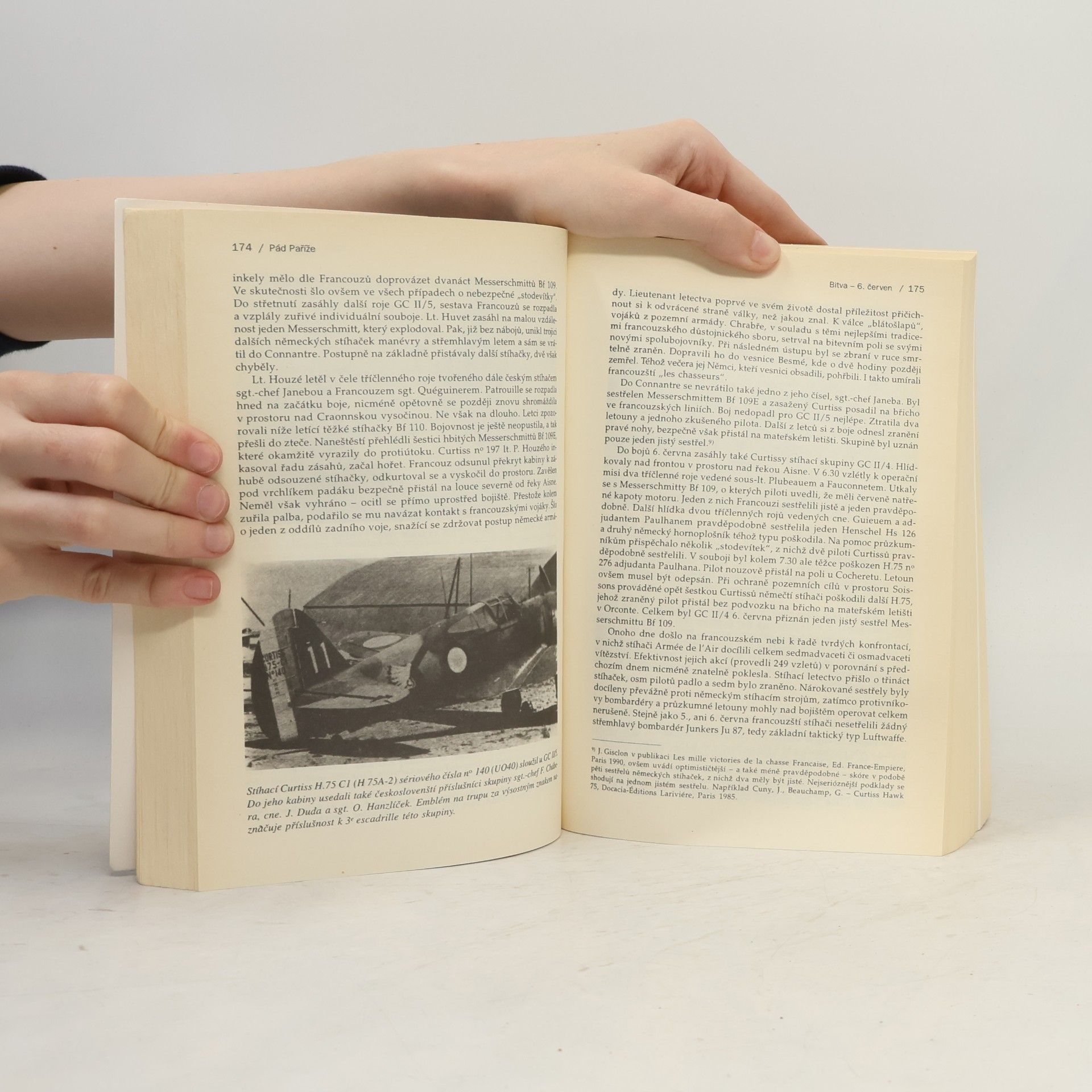 Miroslav Šnajdr Pád Paříže : letecká válka v deseti červnových dnech roku 1940