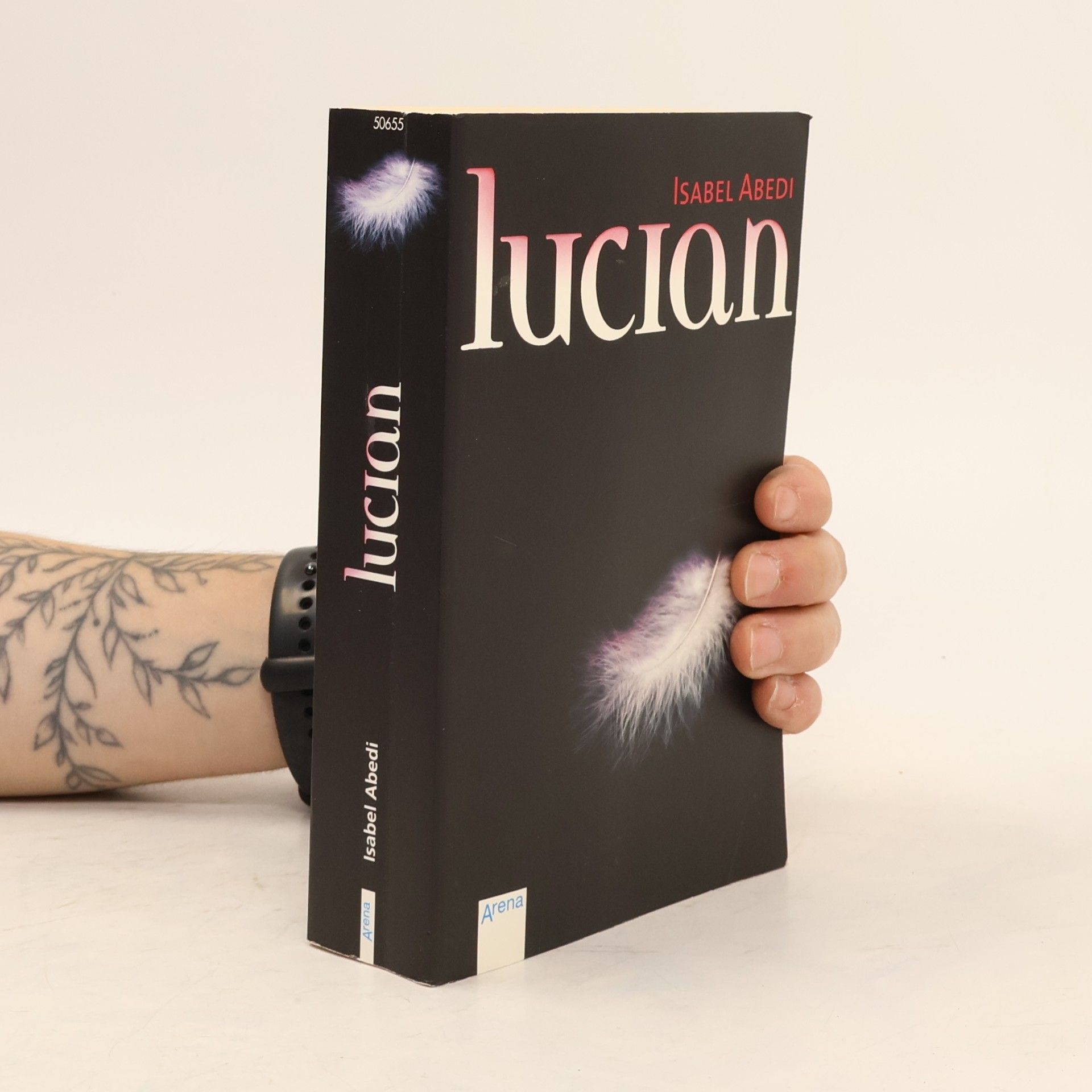 Isabel Abedi Lucian
