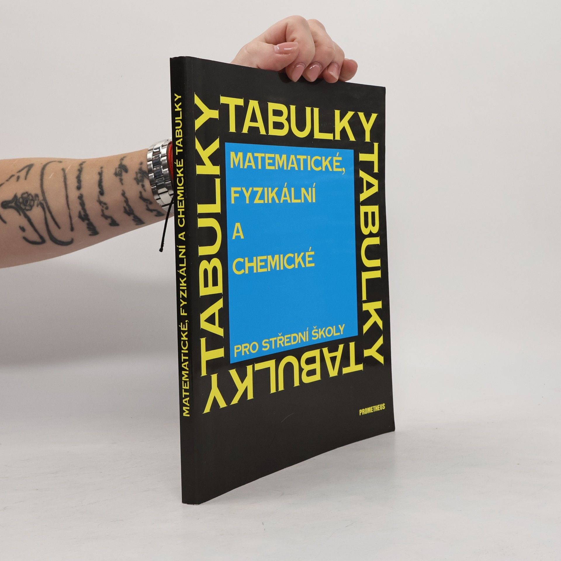Jiří Mikulčák Matematické, fyzikální a chemické tabulky pro střední školy