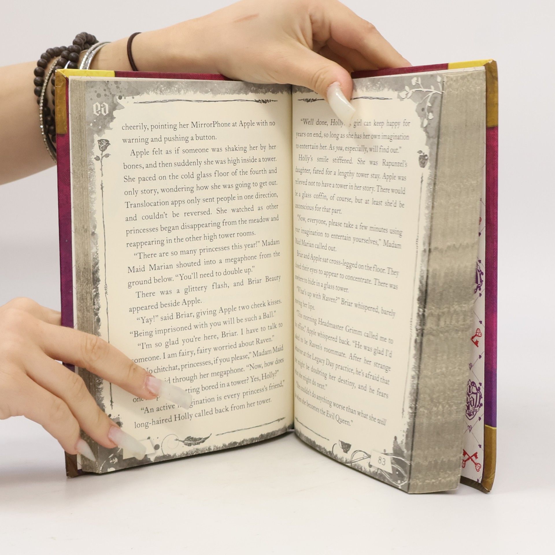 Shannon Hale Ever After High: The Storybook of Legends
