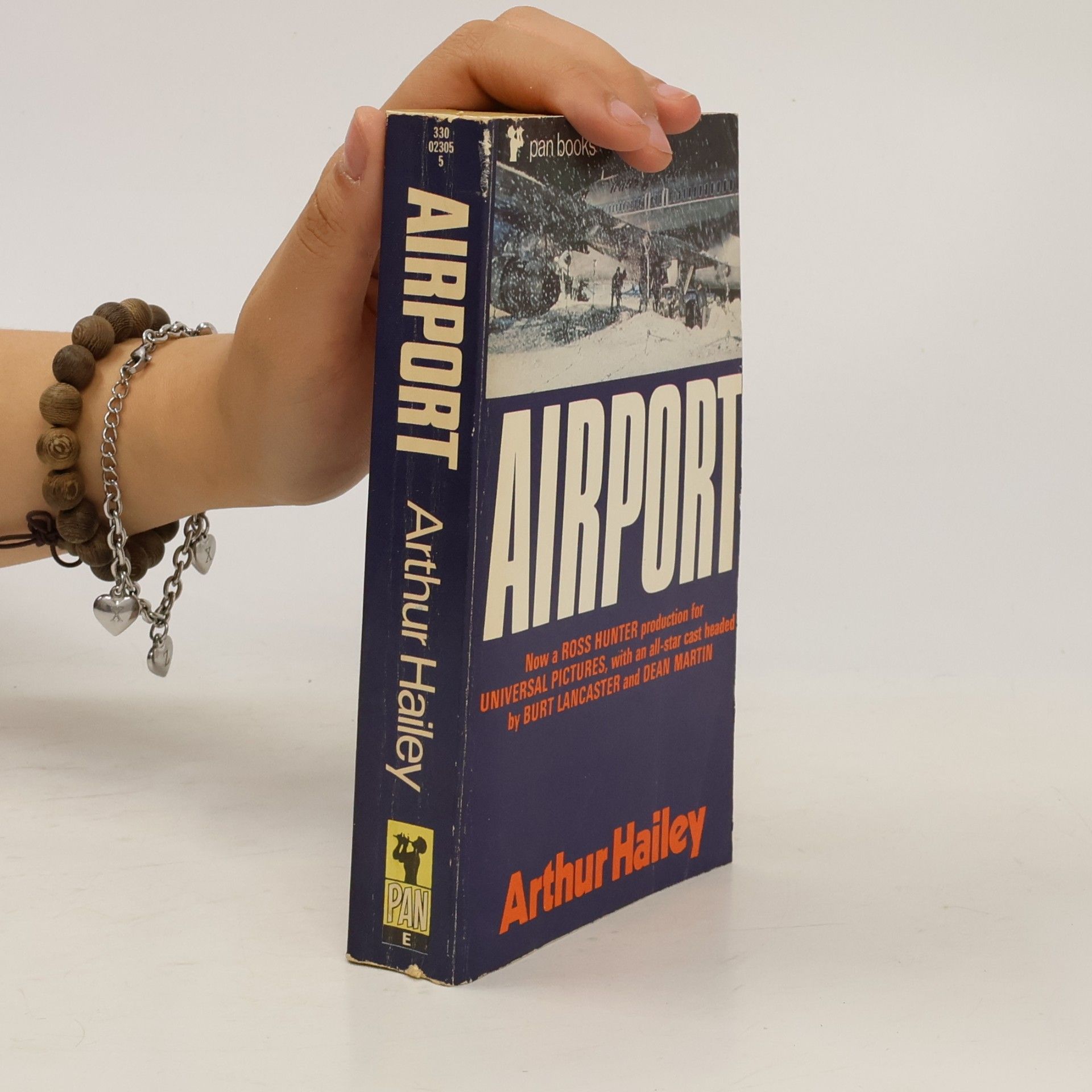 Arthur Hailey Airport