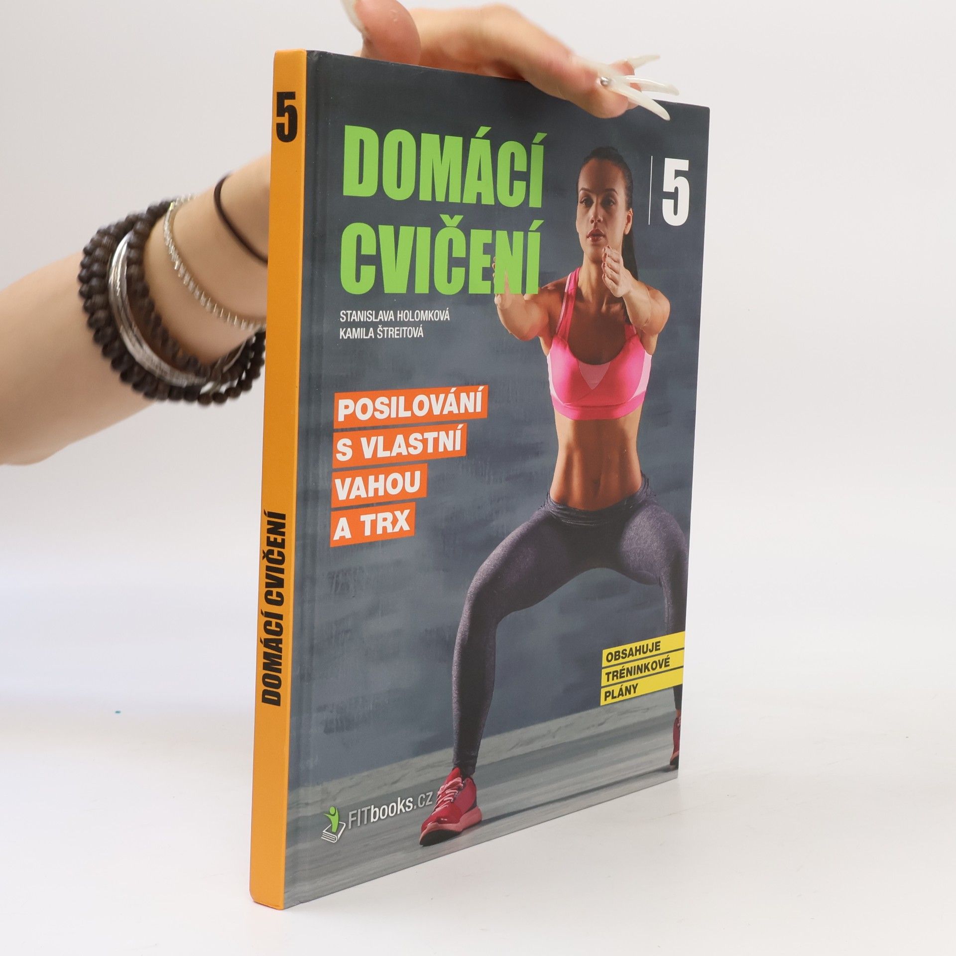 Kamila Štreitová Posilování s vlastní vahou a TRX