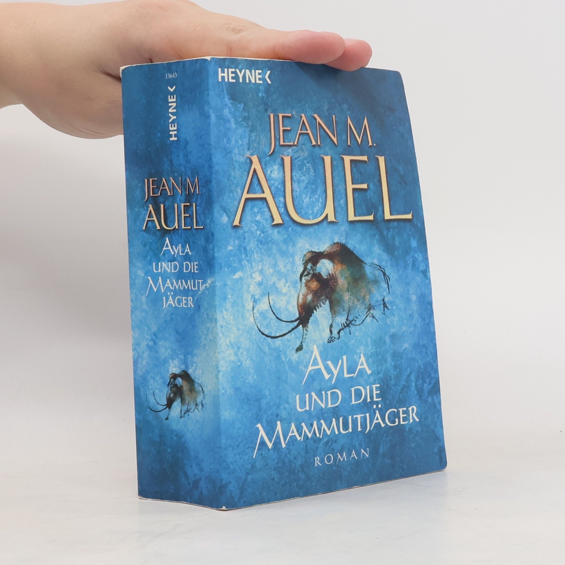 Jean M. Auelová Ayla und die Mammutjäger