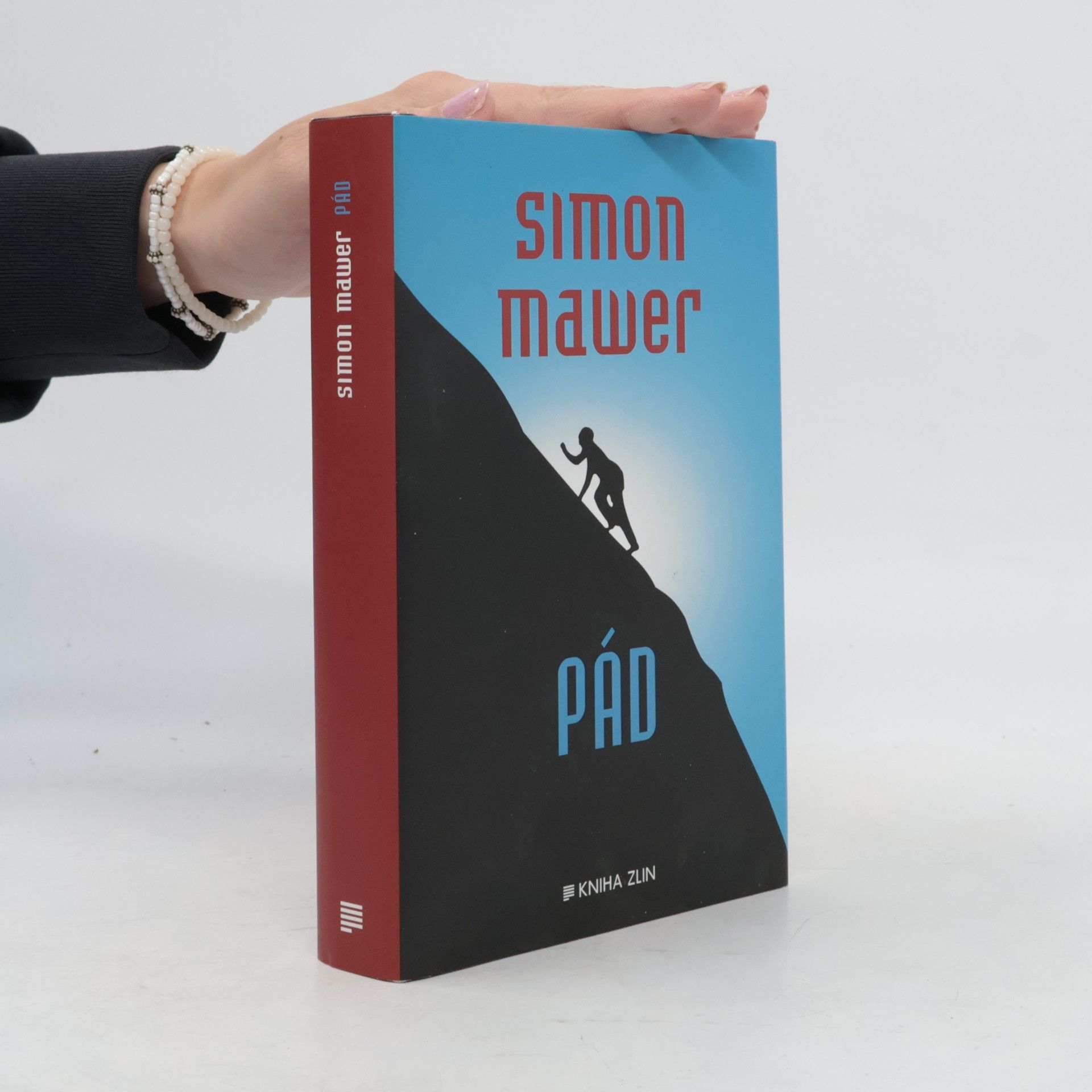 Simon Mawer Pád
