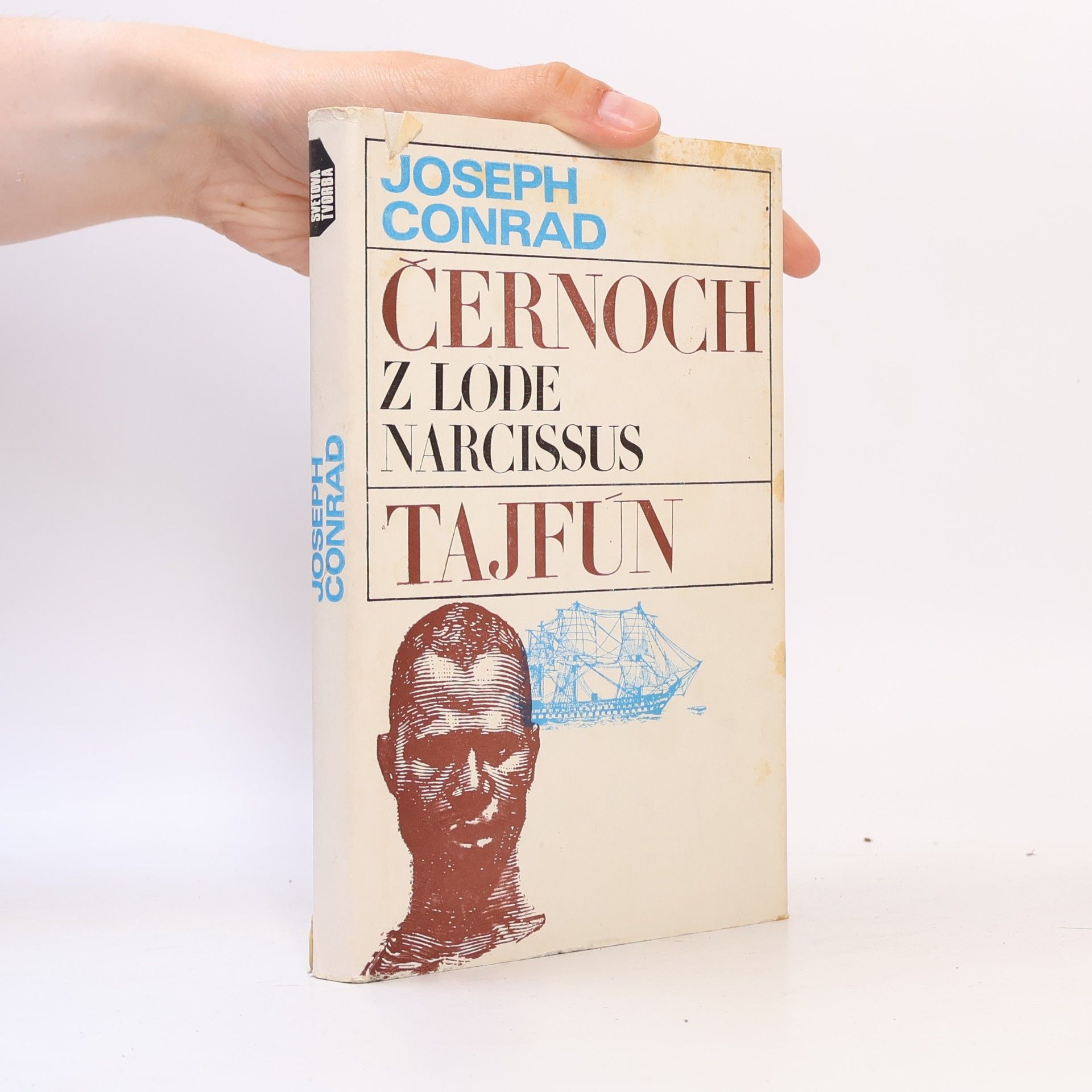Joseph Conrad Černoch z lode Narcissus. Tajfún