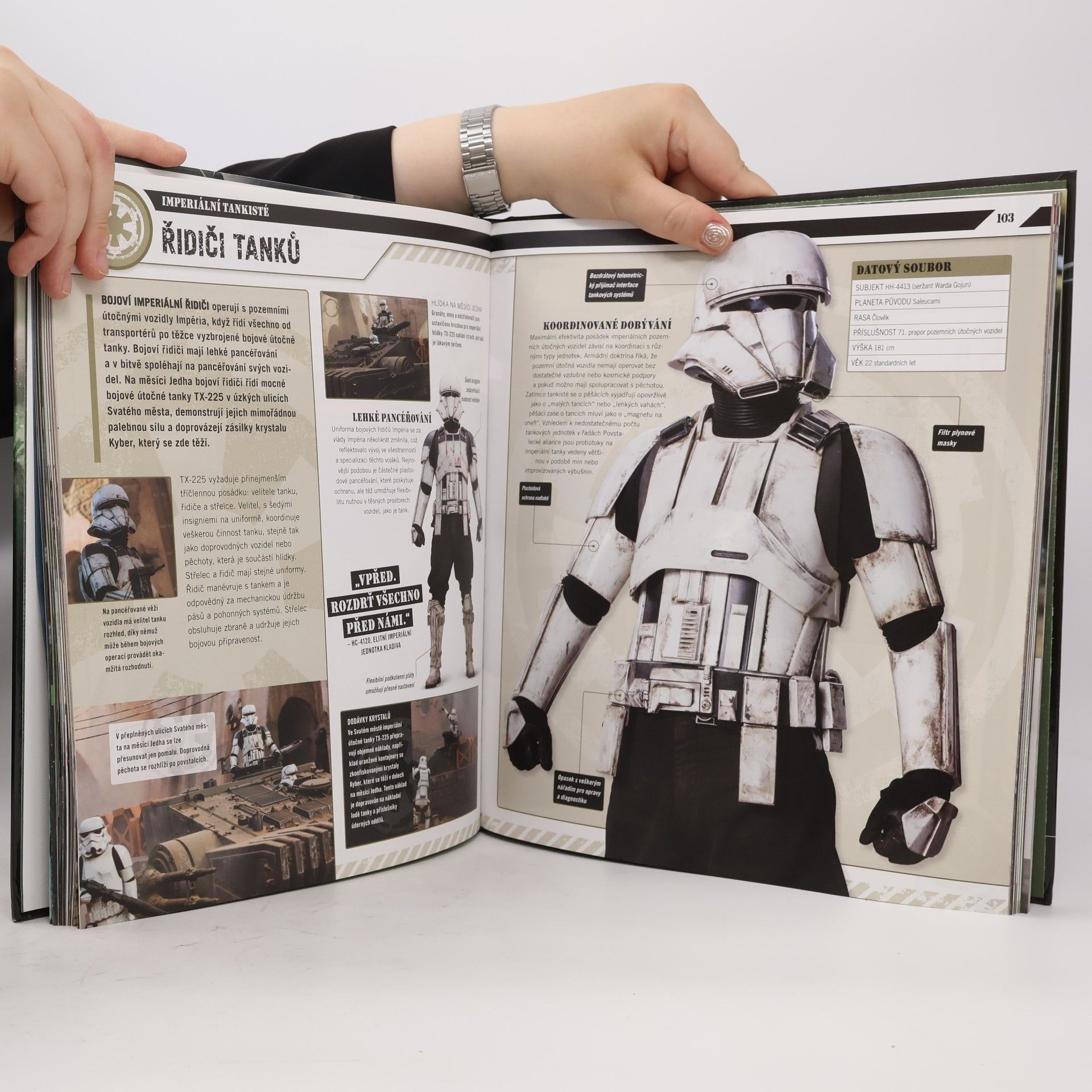 Pablo Hidalgo Star Wars Rogue One. Velký obrazový průvodce