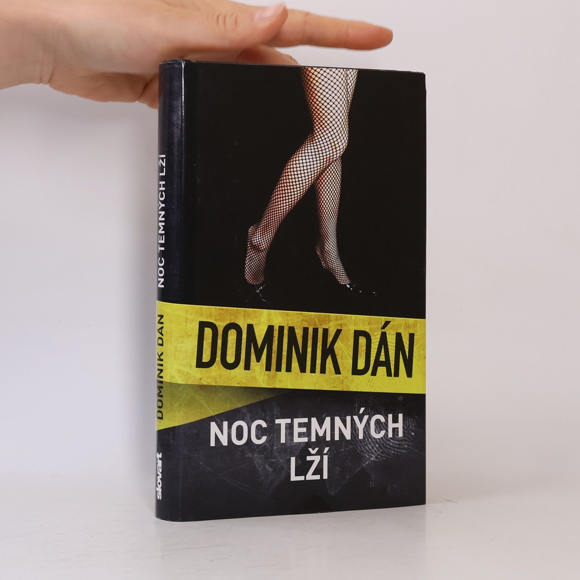 Dominik Dán Noc temných lží