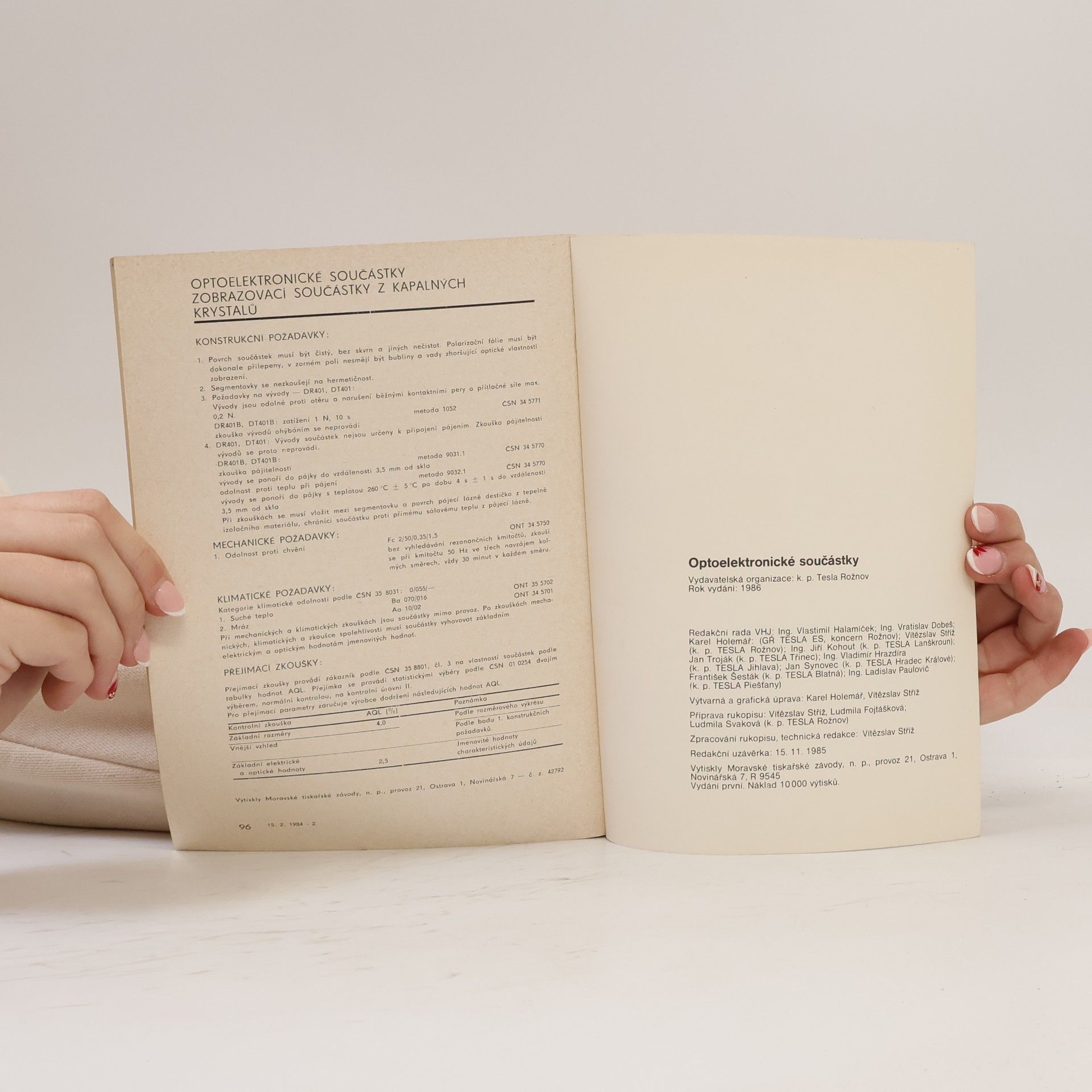 Autores varios Optoelektronické součástky