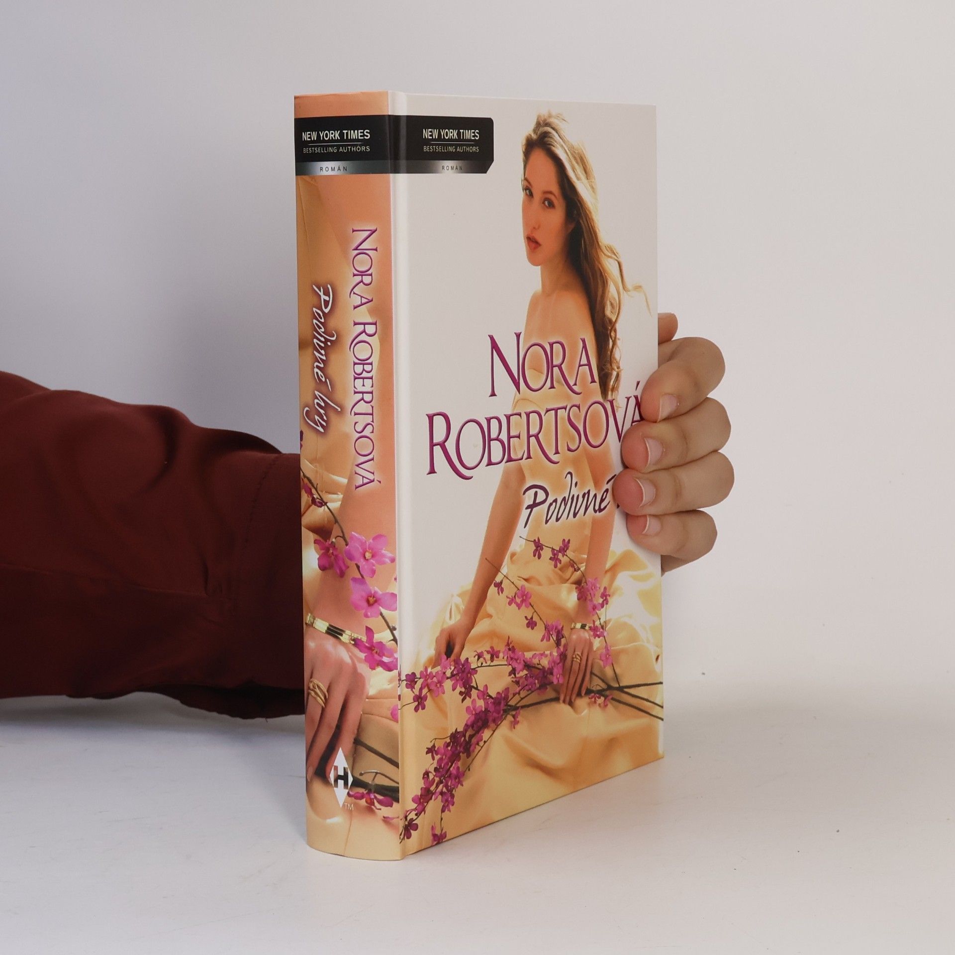 Nora Roberts Podivné hry
