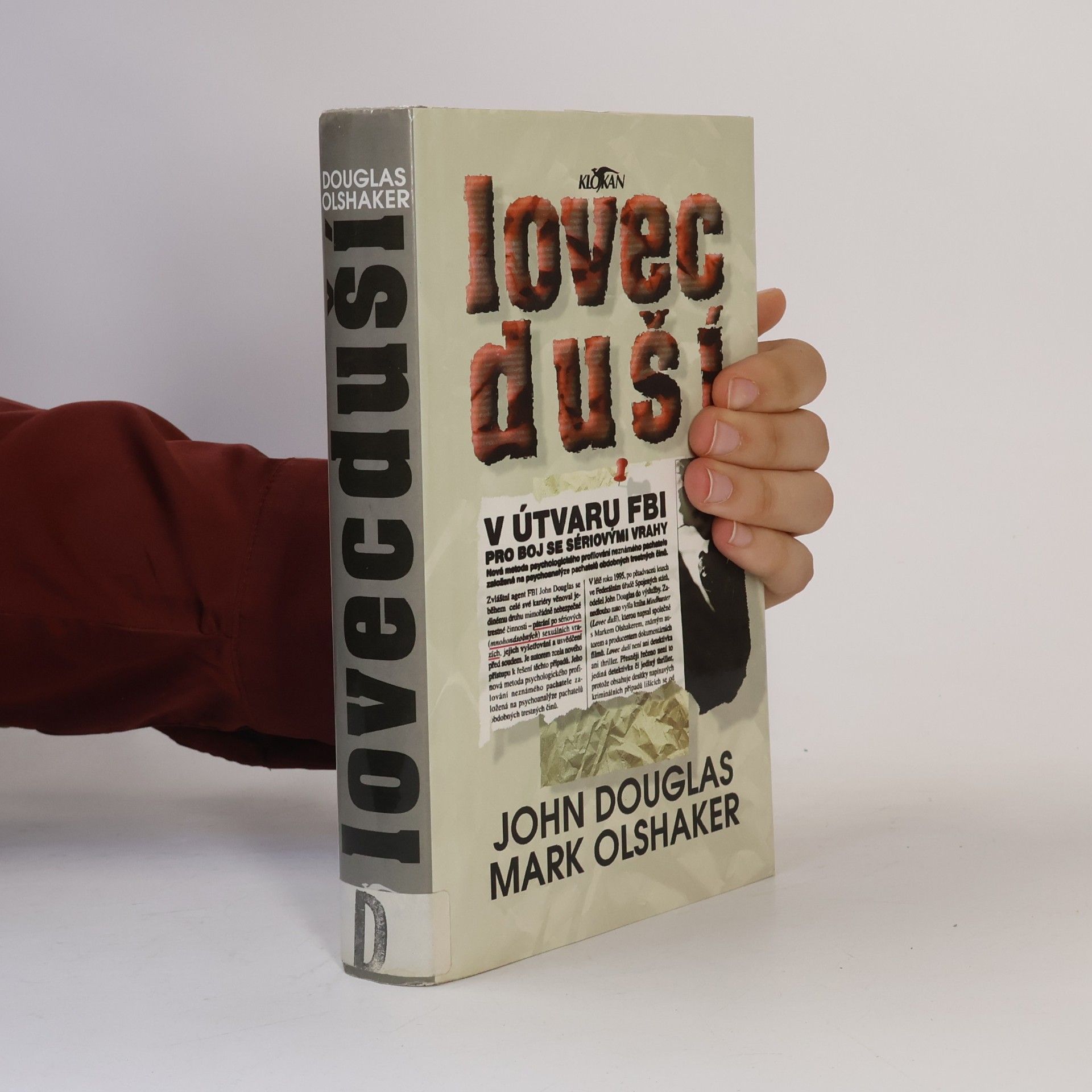 John Douglas Lovec duší