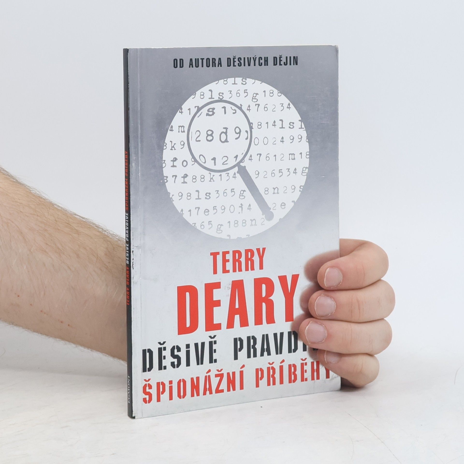 Terry Deary Děsivě pravdivé špionážní příběhy