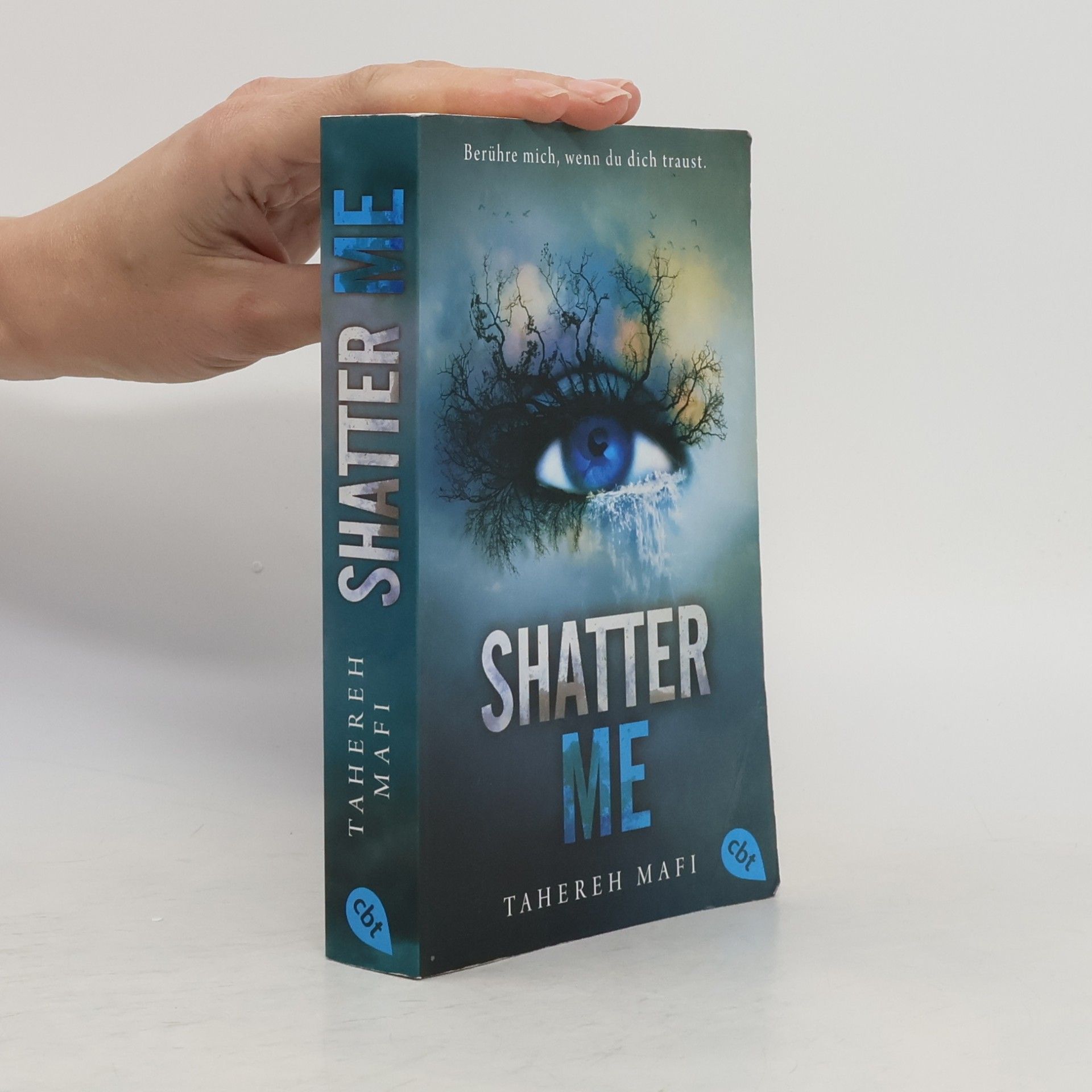Tahereh Mafi Shatter Me