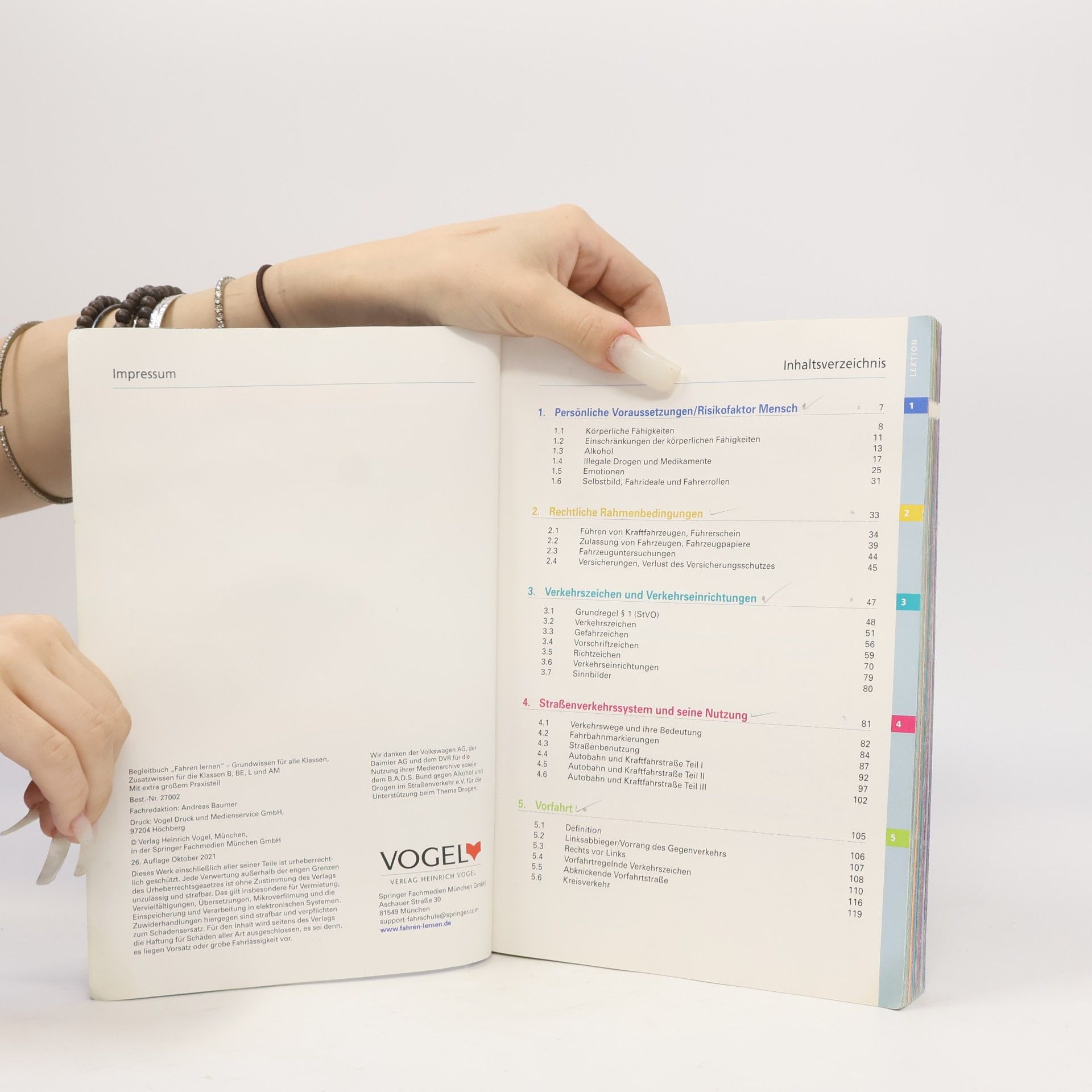Various authors Für Theorie & Praxis. Das Begleitbuch zur Führerscheinausbildung