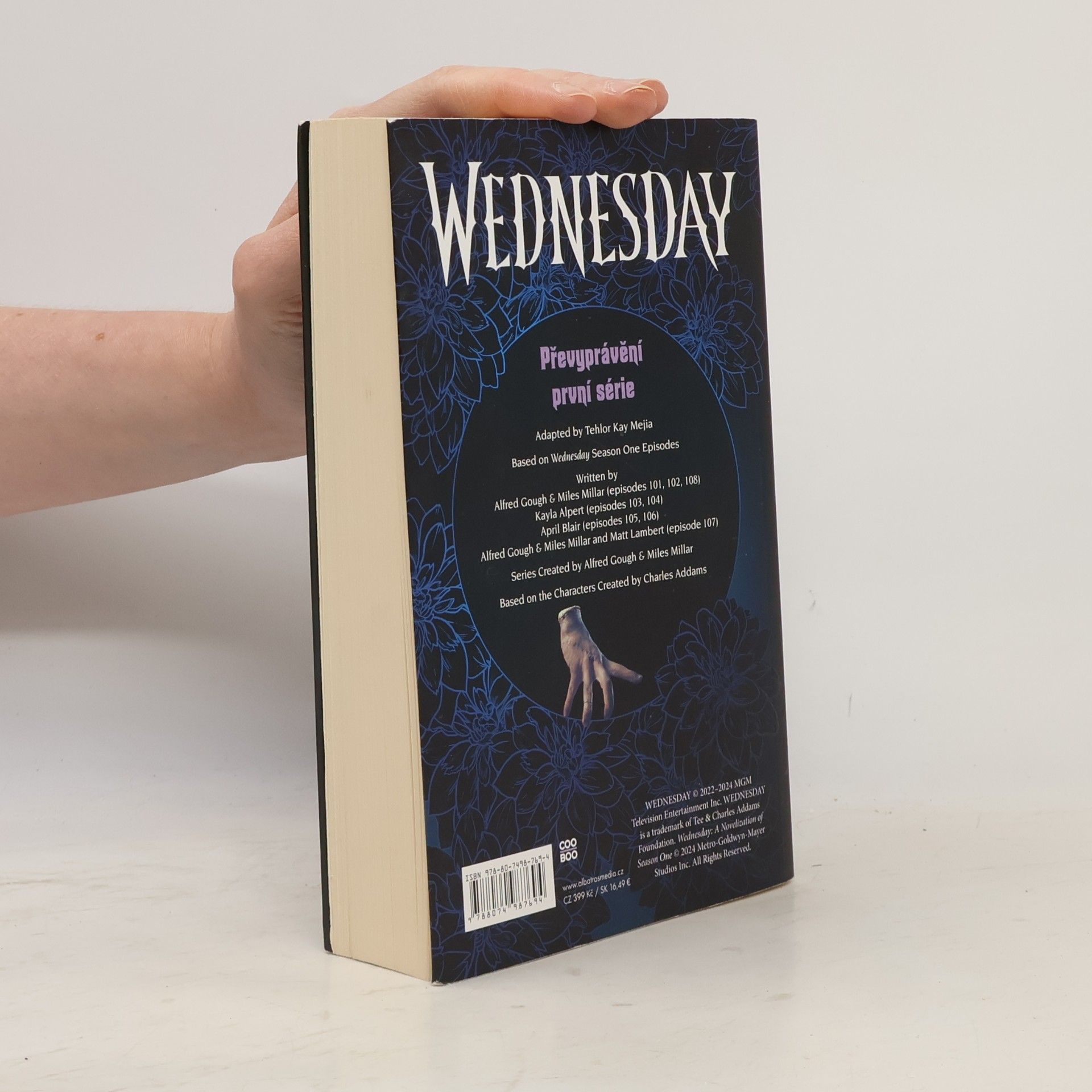Tehlor Kay Mejia Wednesday: Převyprávění první série