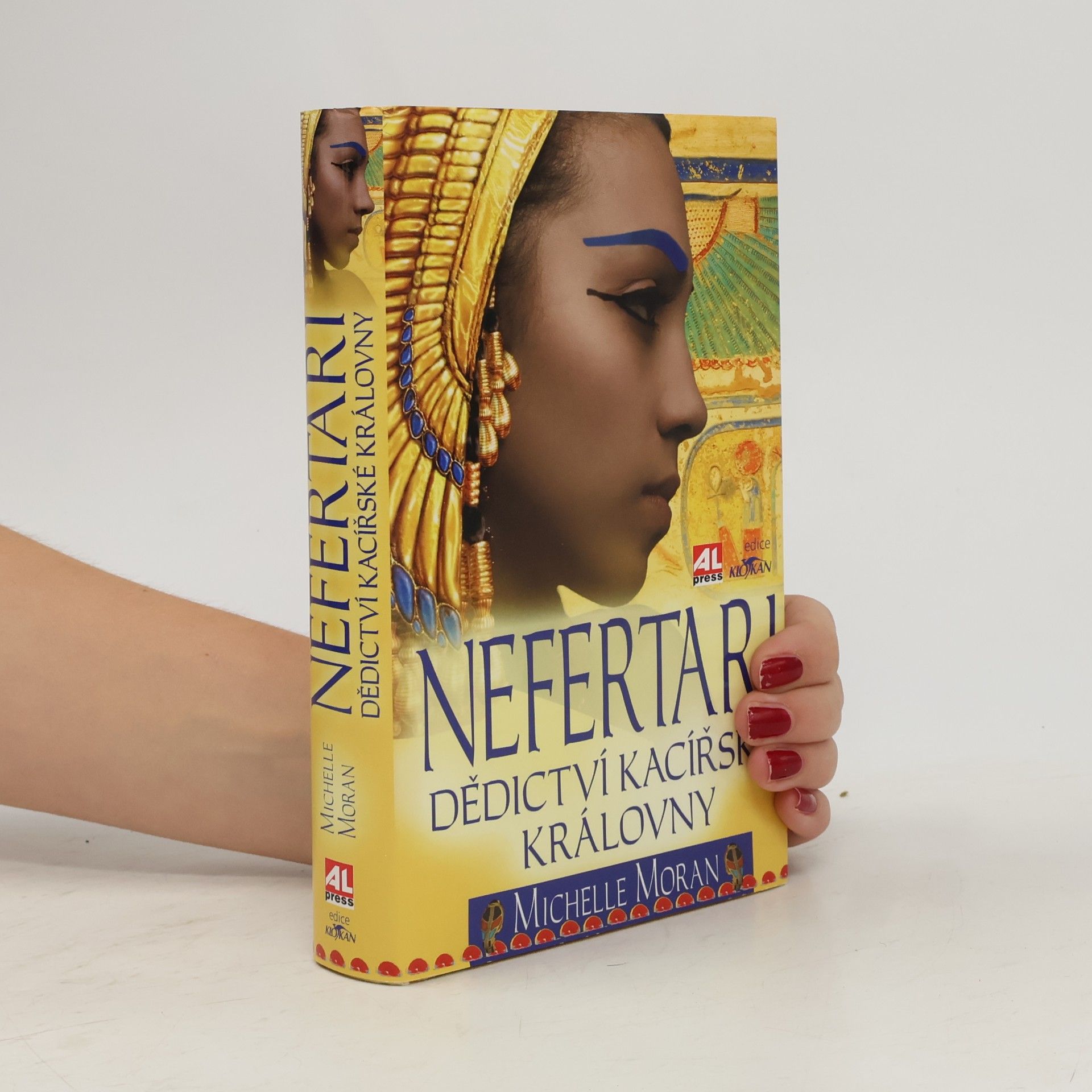 Michelle Moran Nefertari: Dědictví kacířské královny