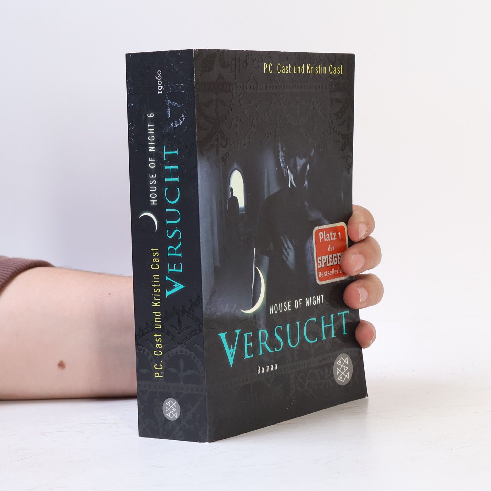 P. C. Castová House of Night. Versucht