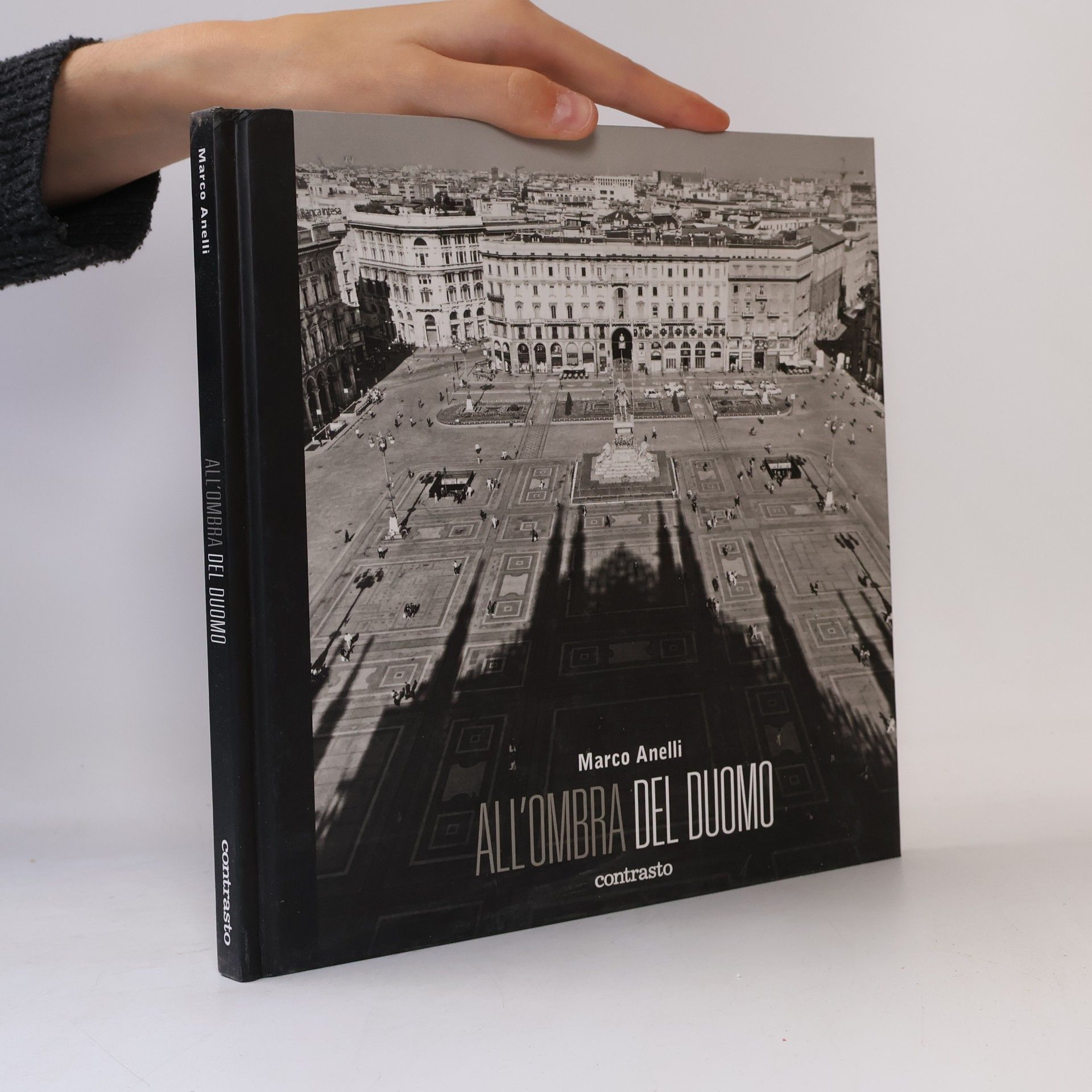 All'ombra del Duomo. Ediz. illustrata