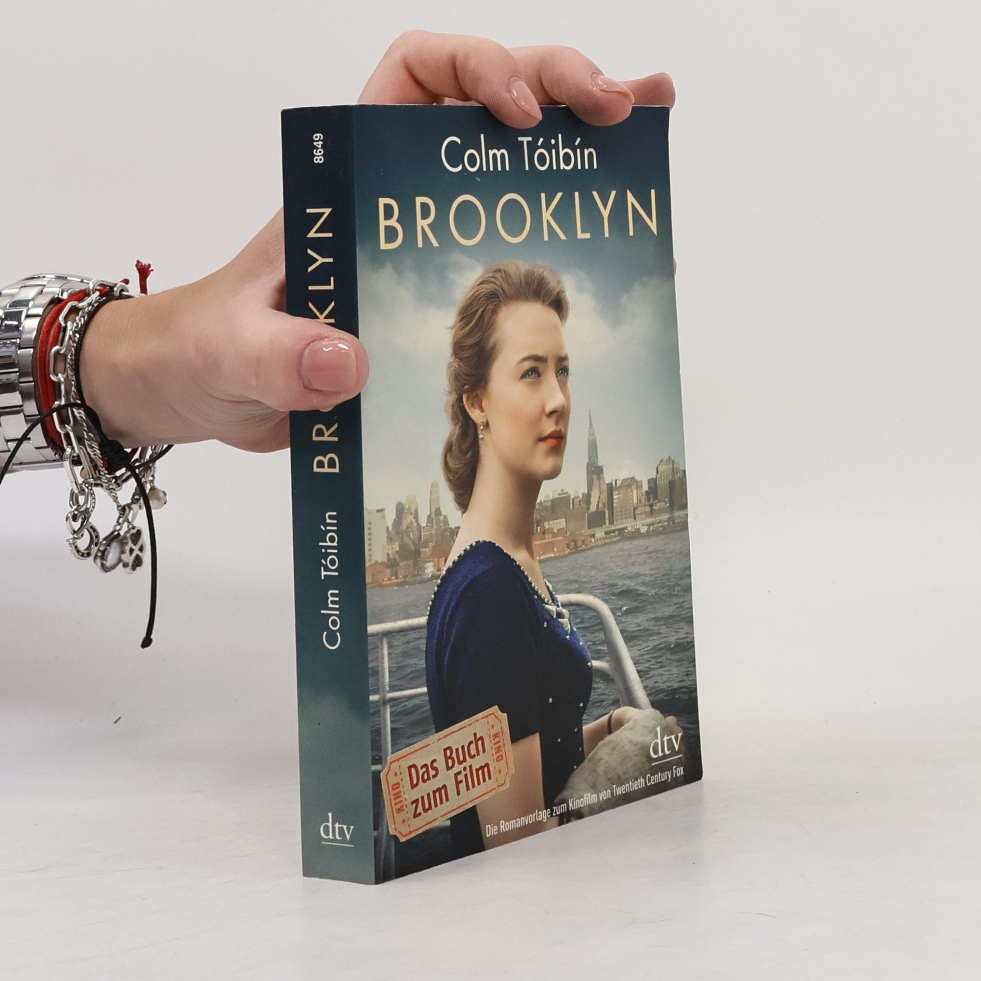 Colm Tóibín Brooklyn