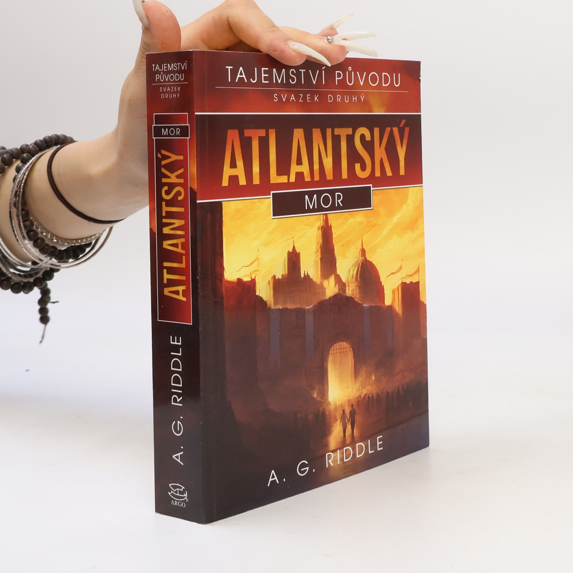 A. G. Riddle Tajemství původu. Svazek druhý, Atlantský mor