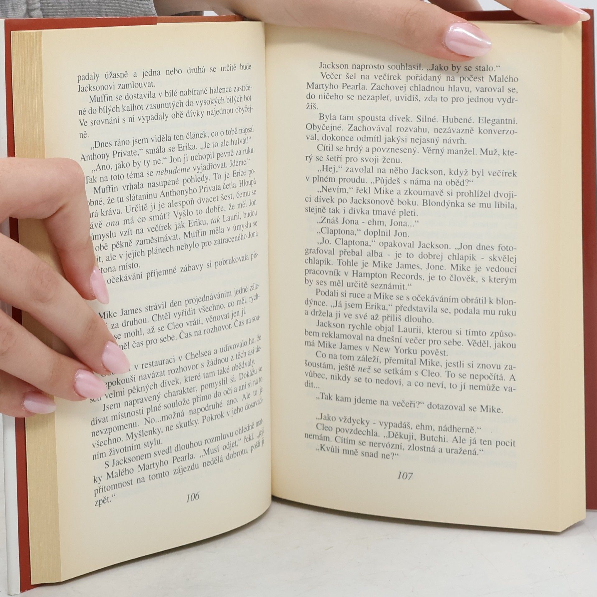 Jackie Collins Svět je plný rozvedených žen