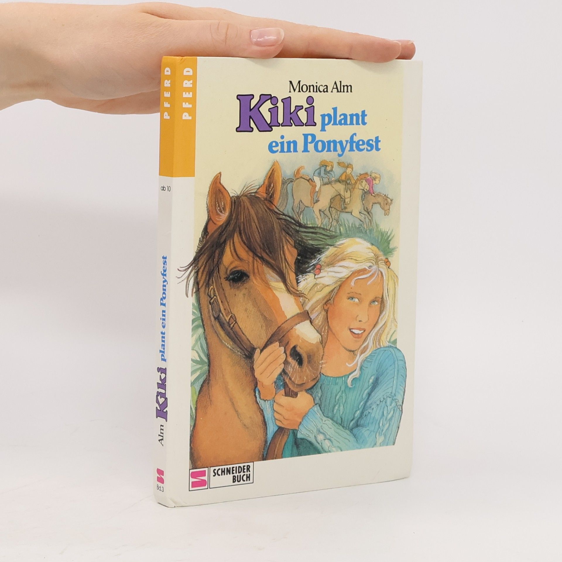 Kiki plant ein Ponyfest