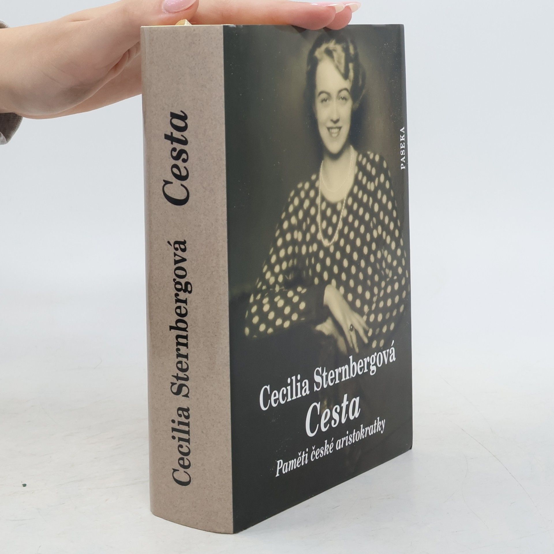Cesta: Paměti české aristokratky