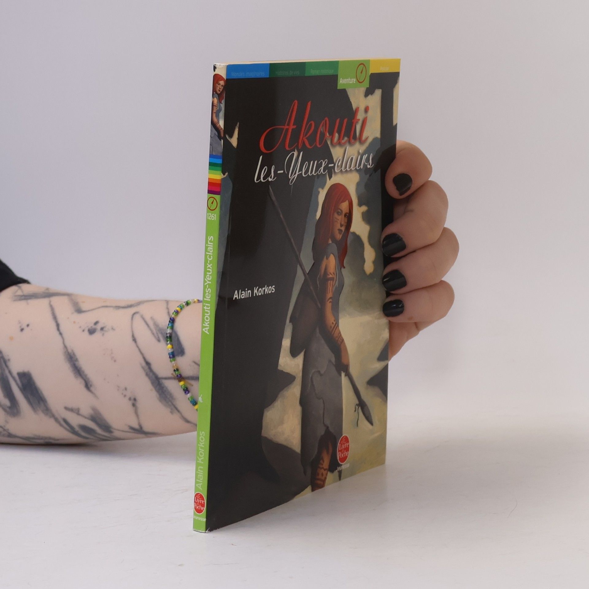 Le Livre de Poche Jeunesse - 1261: Akouti les-Yeux-clairs
