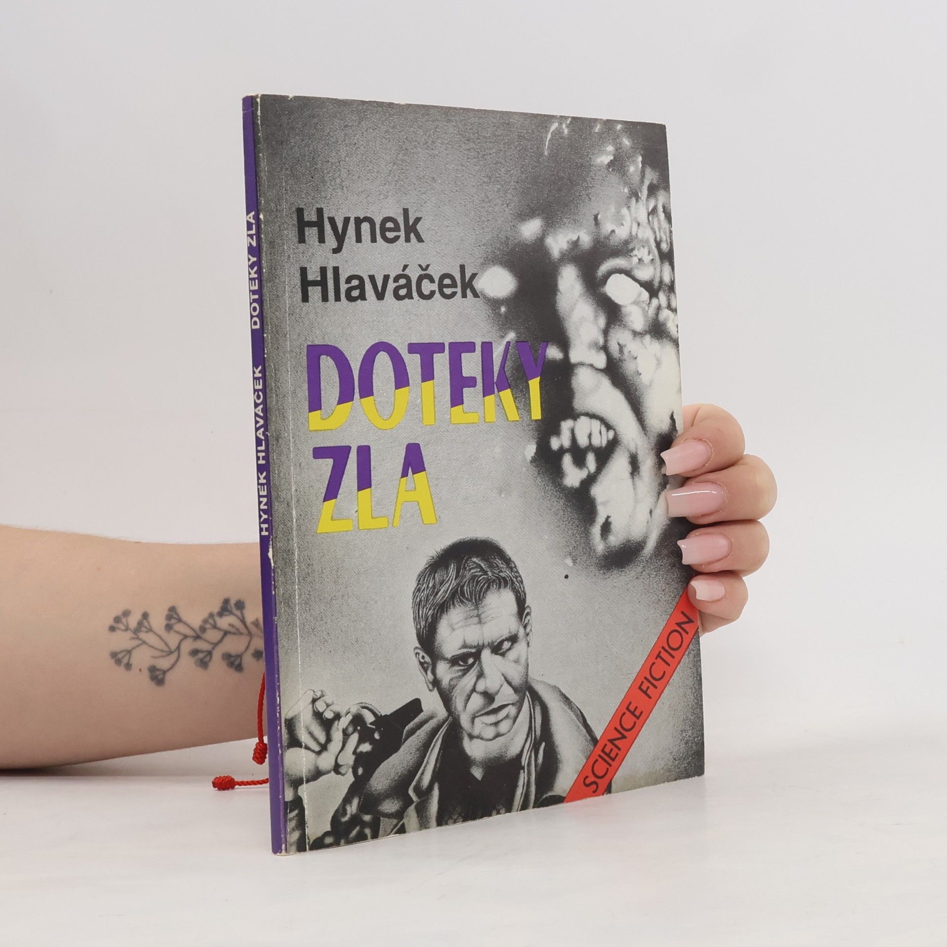 Doteky zla : Science fiction