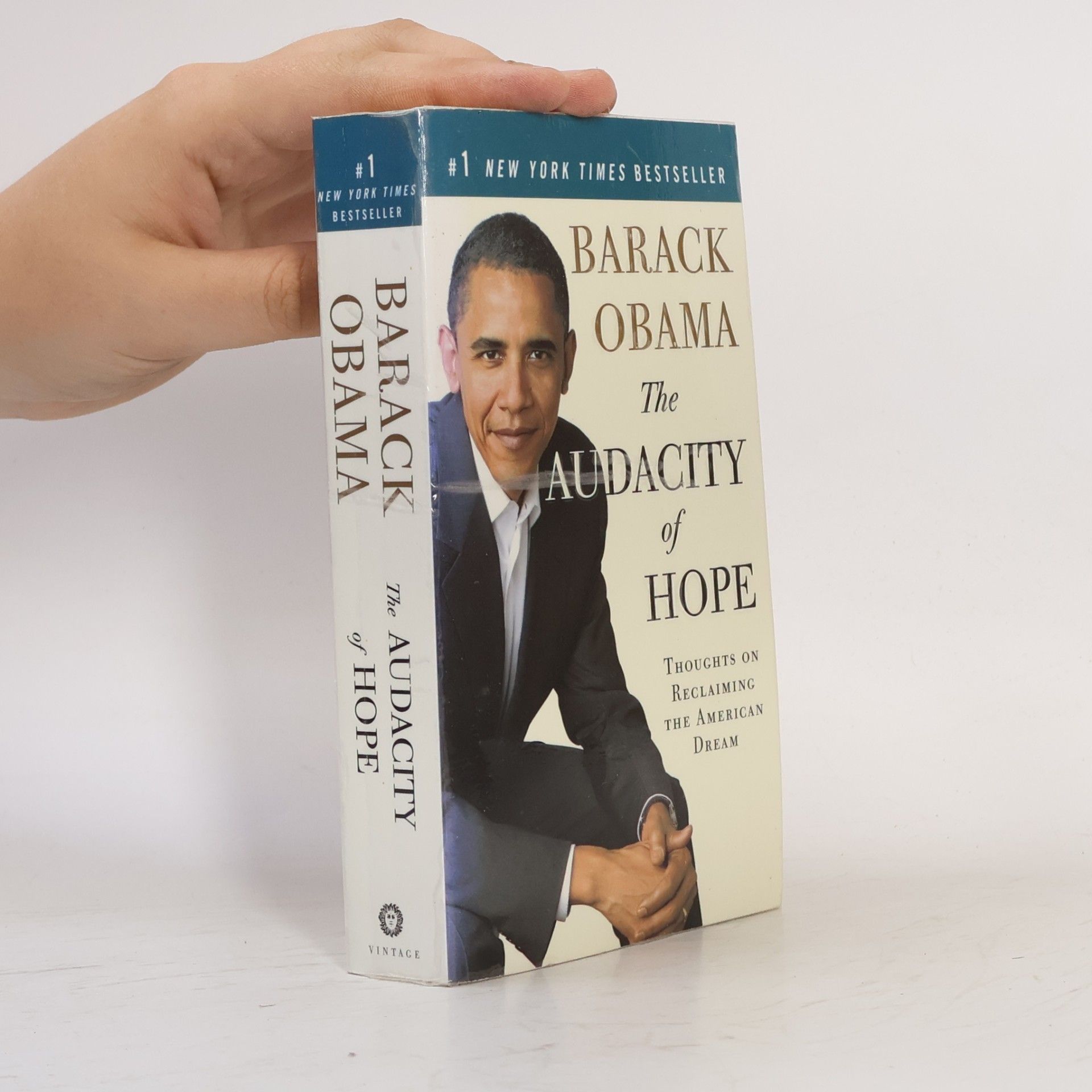 Barack Obama The Audacity of Hope. Thoughts on Reclaiming the American Dream