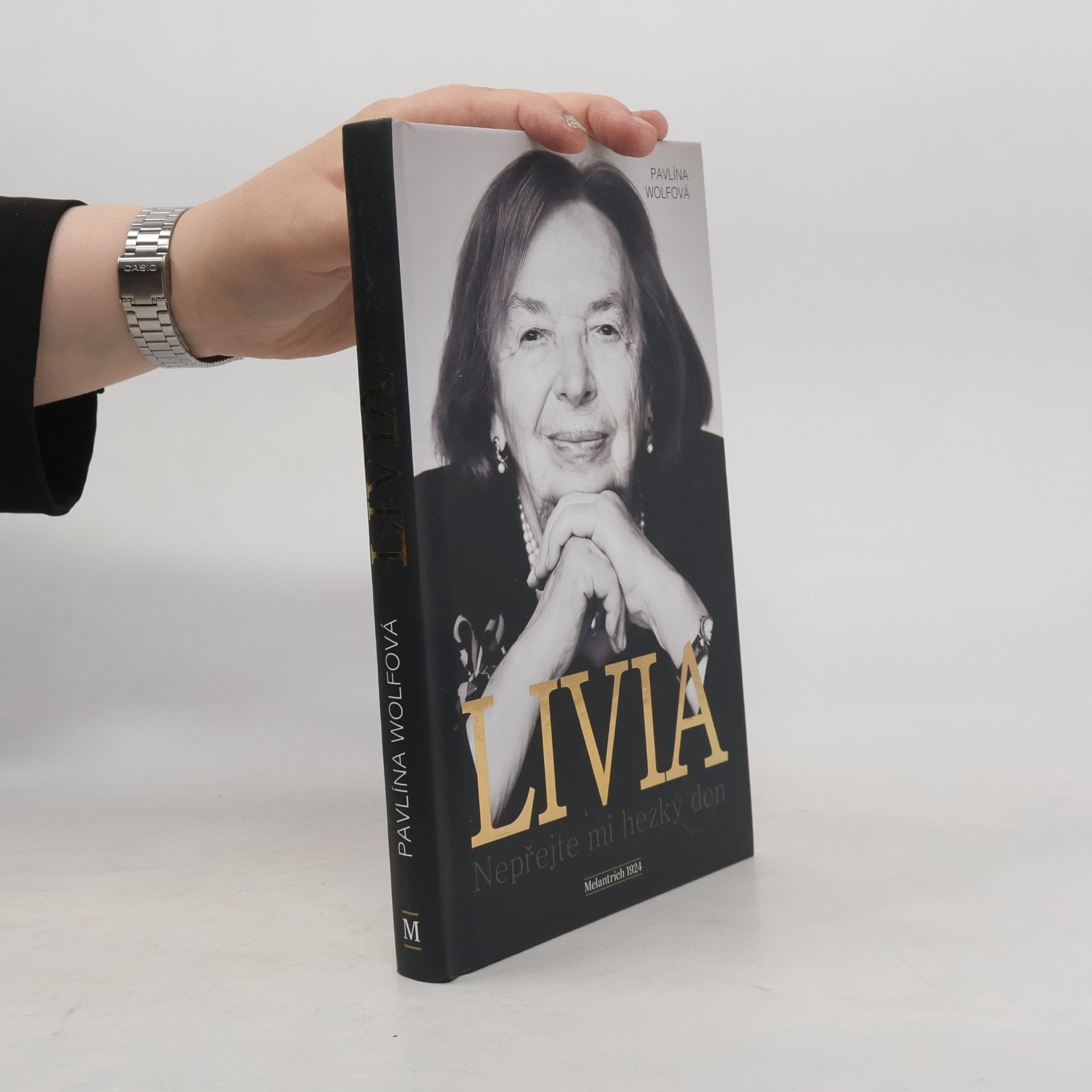 Pavlína Wolfová Livia: Nepřejte mi hezký den