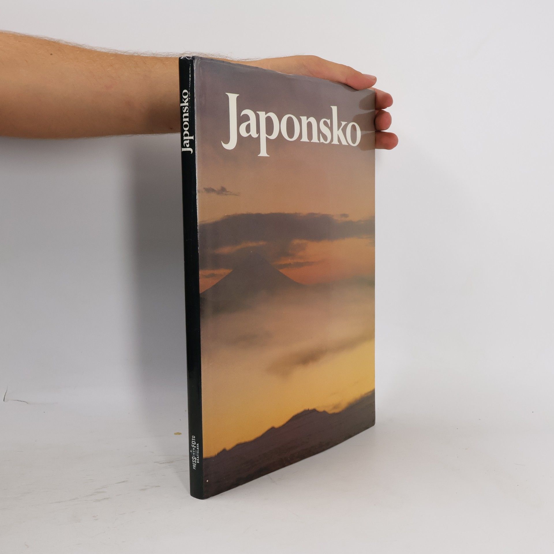 Karol Kut'ka Japonsko