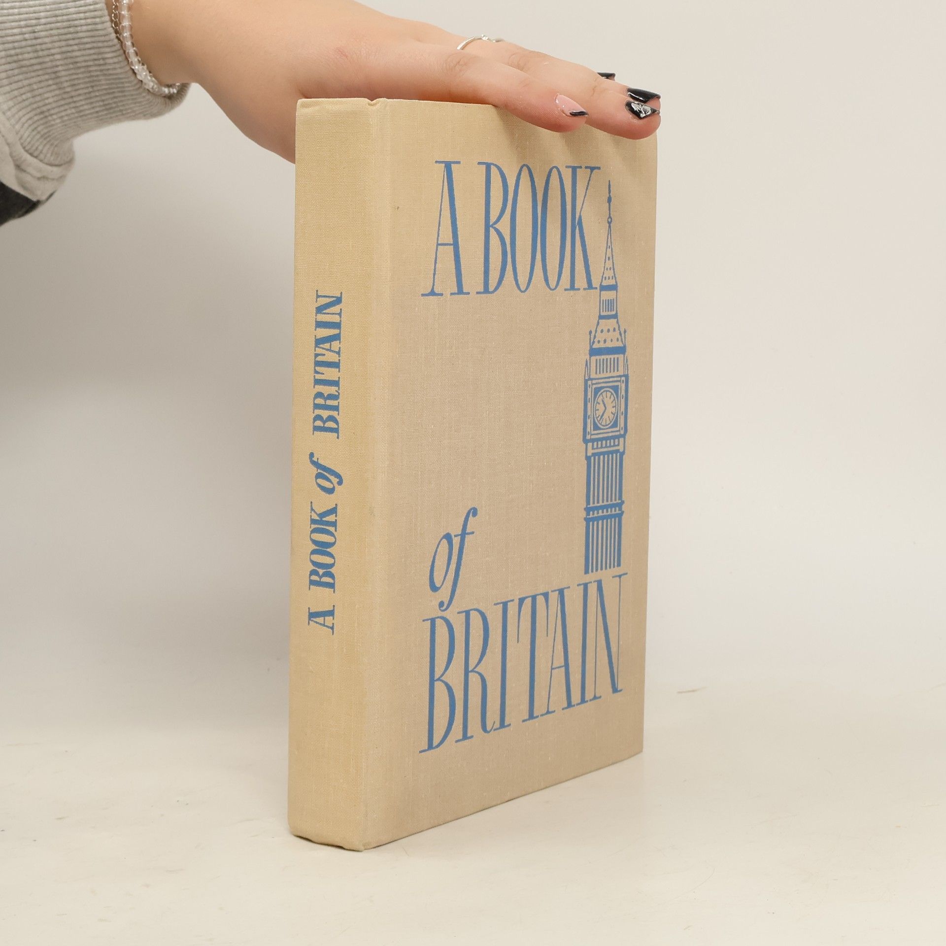 Various authors A book of Britain - Британия