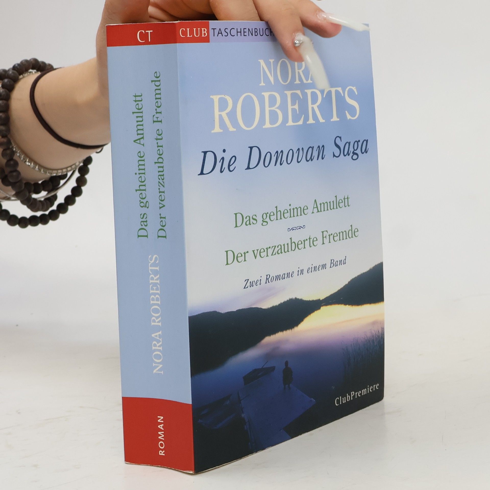 Nora Roberts Die Donovan Saga: Das geheime Amulett. Der verzauberte Fremde
