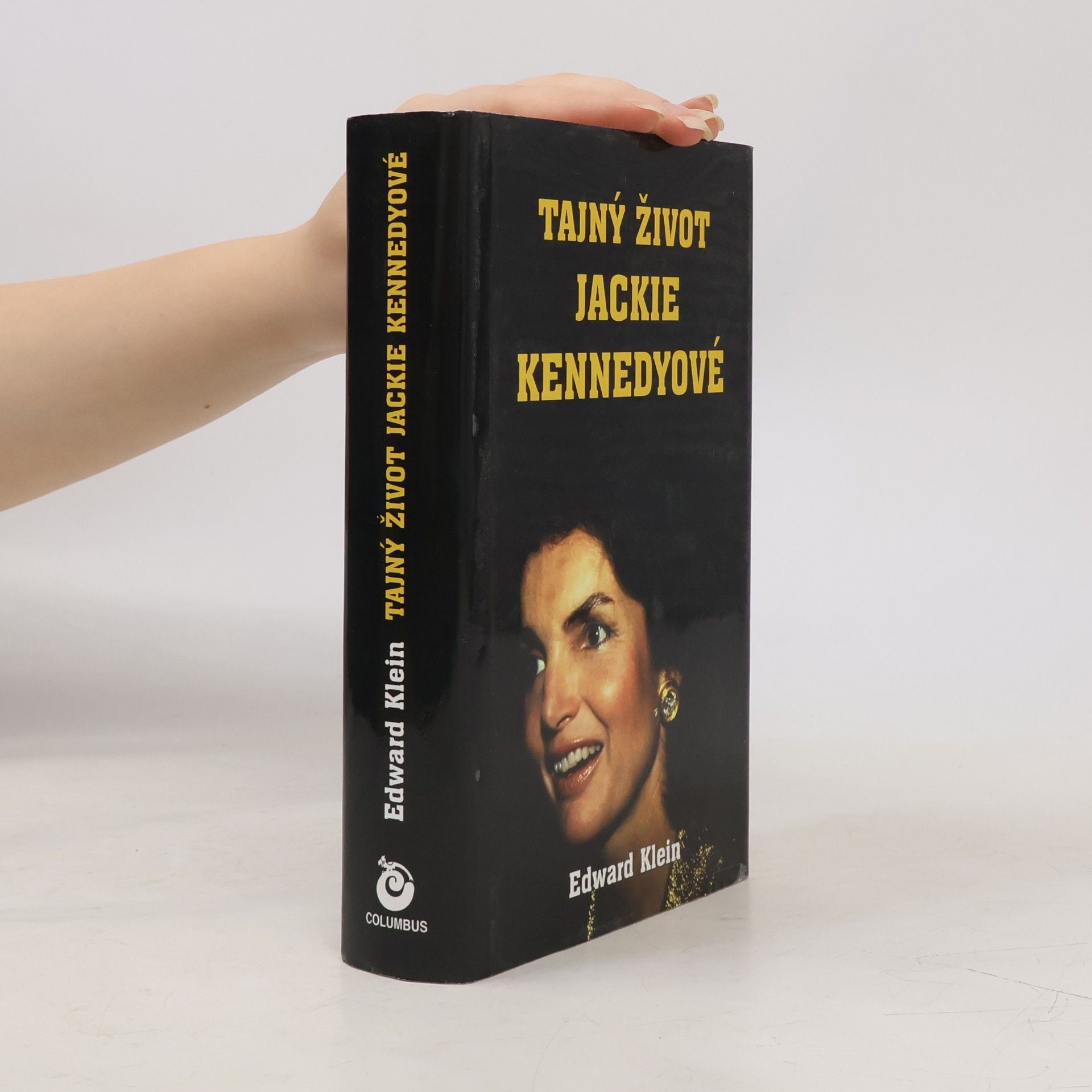 Edward Klein Tajný život Jackie Kennedyové : léta soukromí