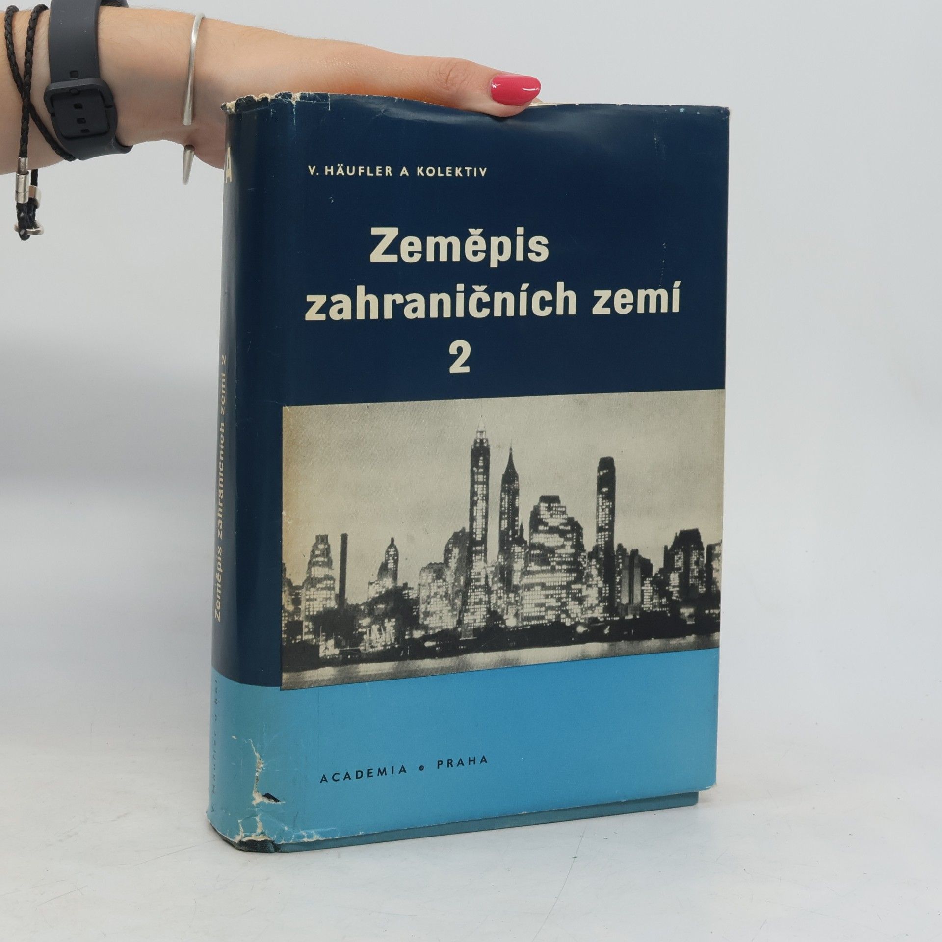 AA.VV. Zeměpis zahraničních zemí 2