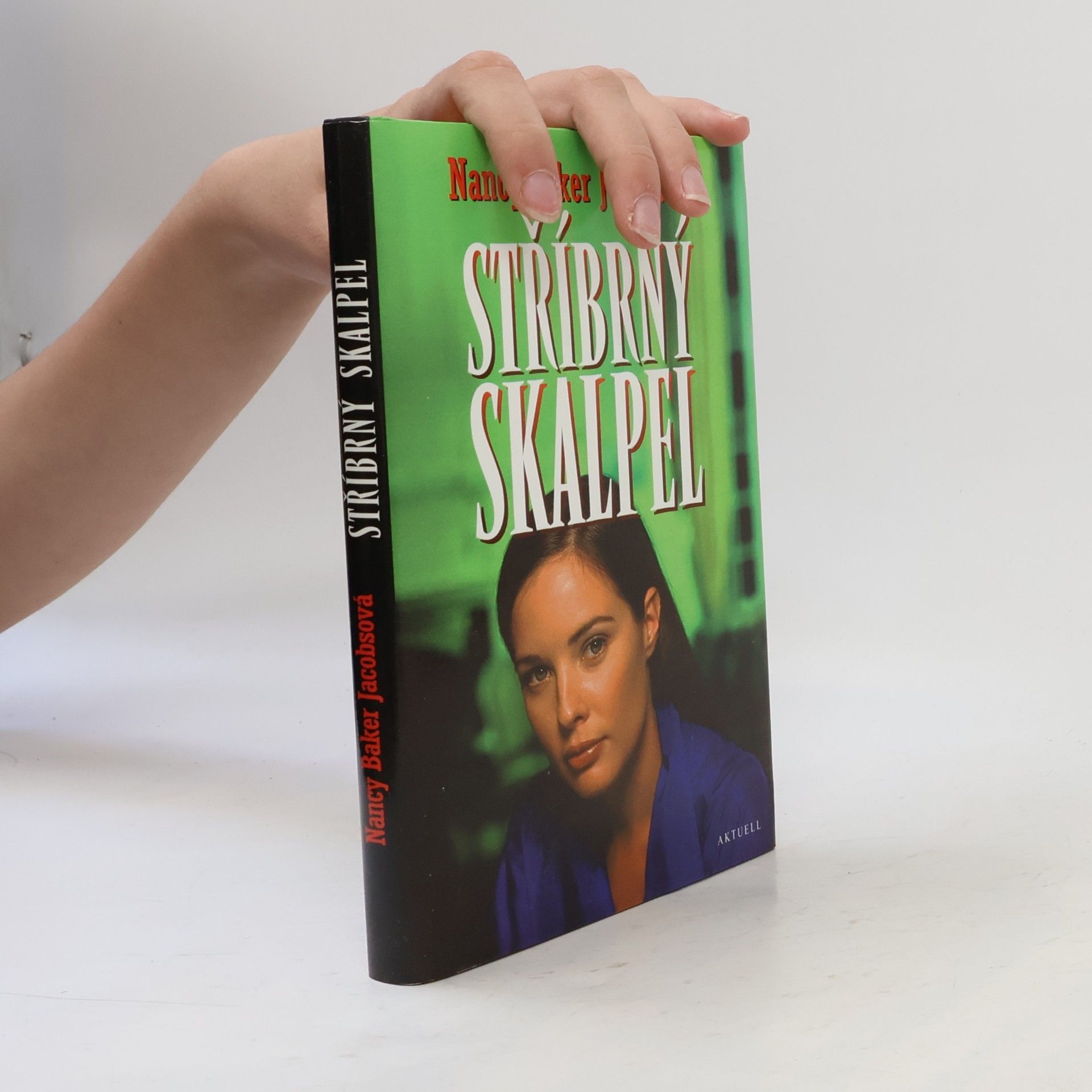 Nancy Baker Jacobs Stříbrný skalpel
