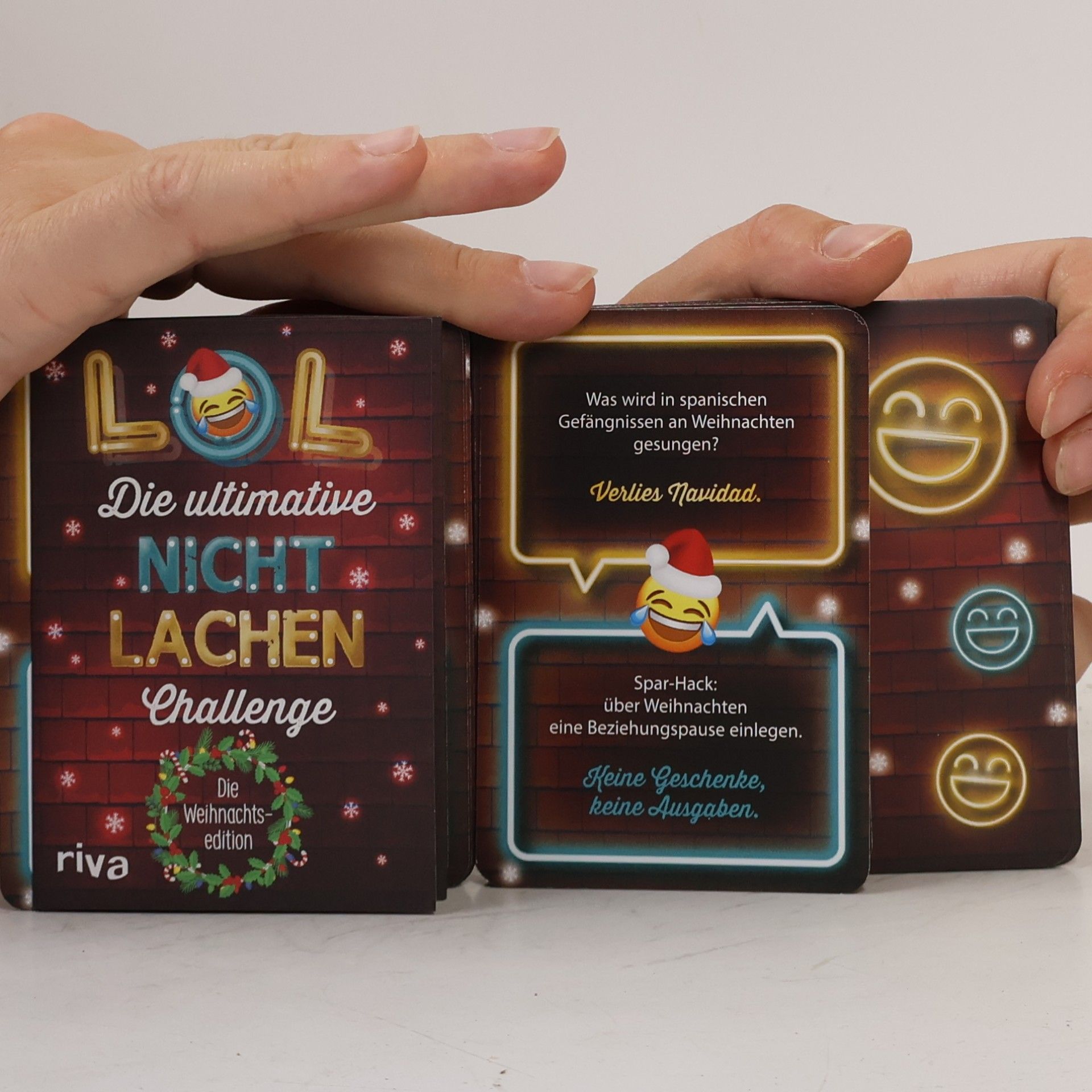 Kolektiv autorů LOL - Die ultimative Nicht-lachen-Challenge - Die Weihnachtsedition