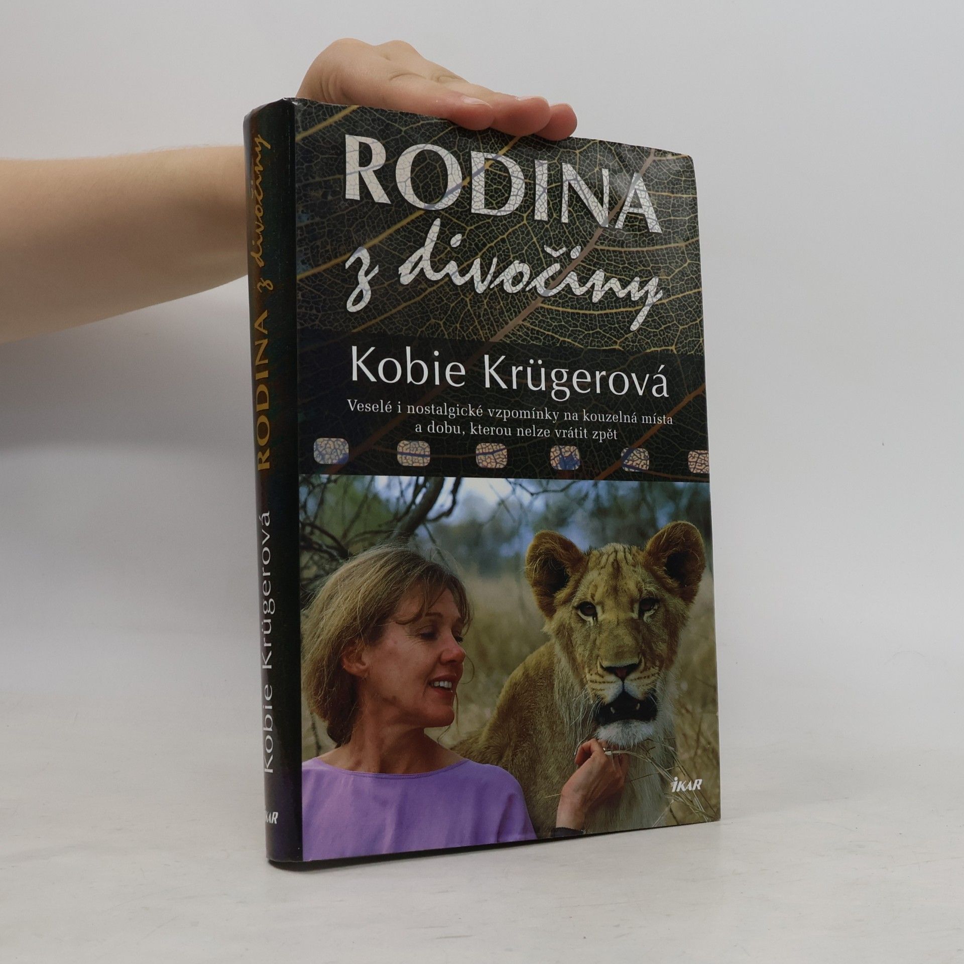 Kobie Krüger Rodina z divočiny