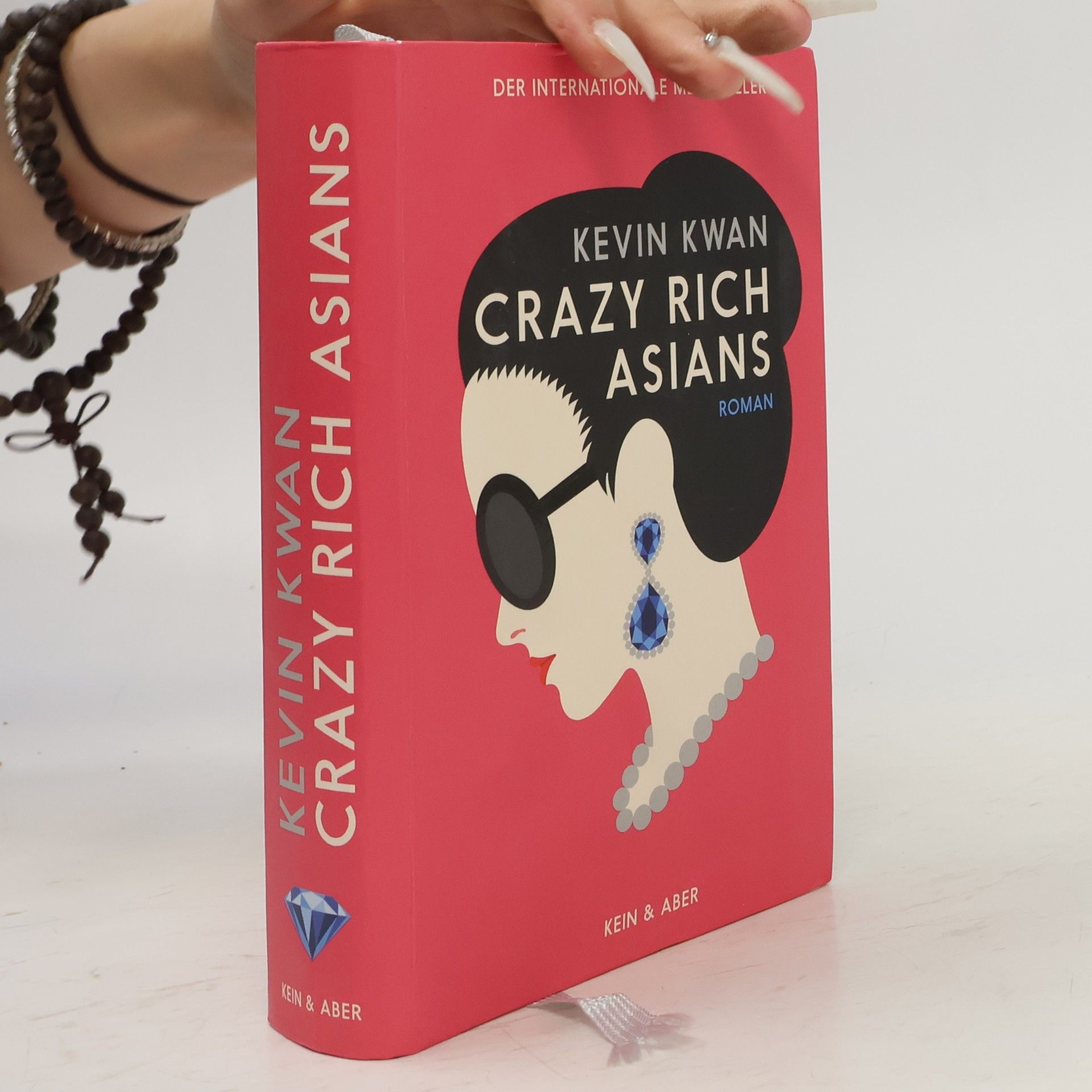 Kevin Kwan Crazy Rich Asians