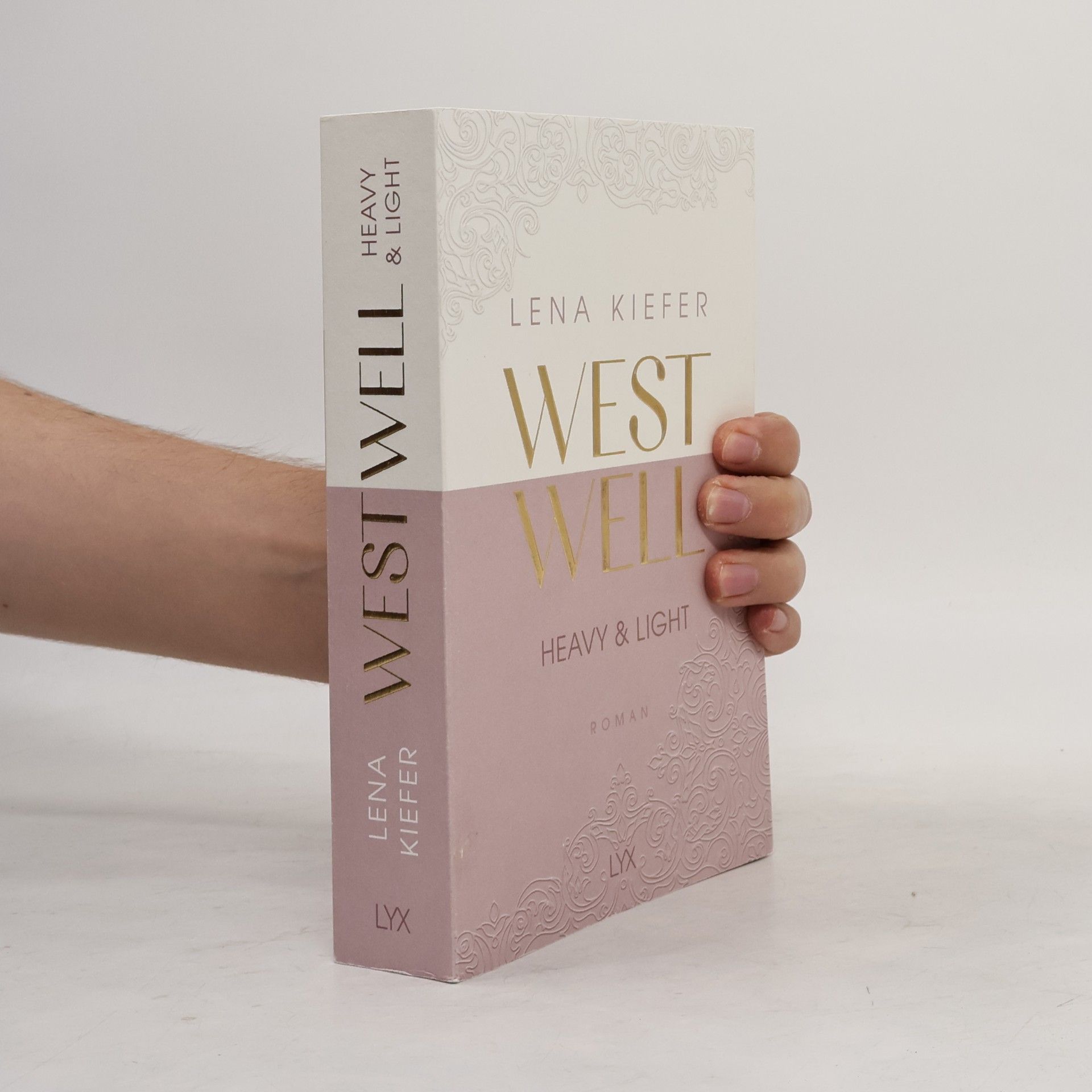 Lena Kiefer Westwell. Heavy & Light