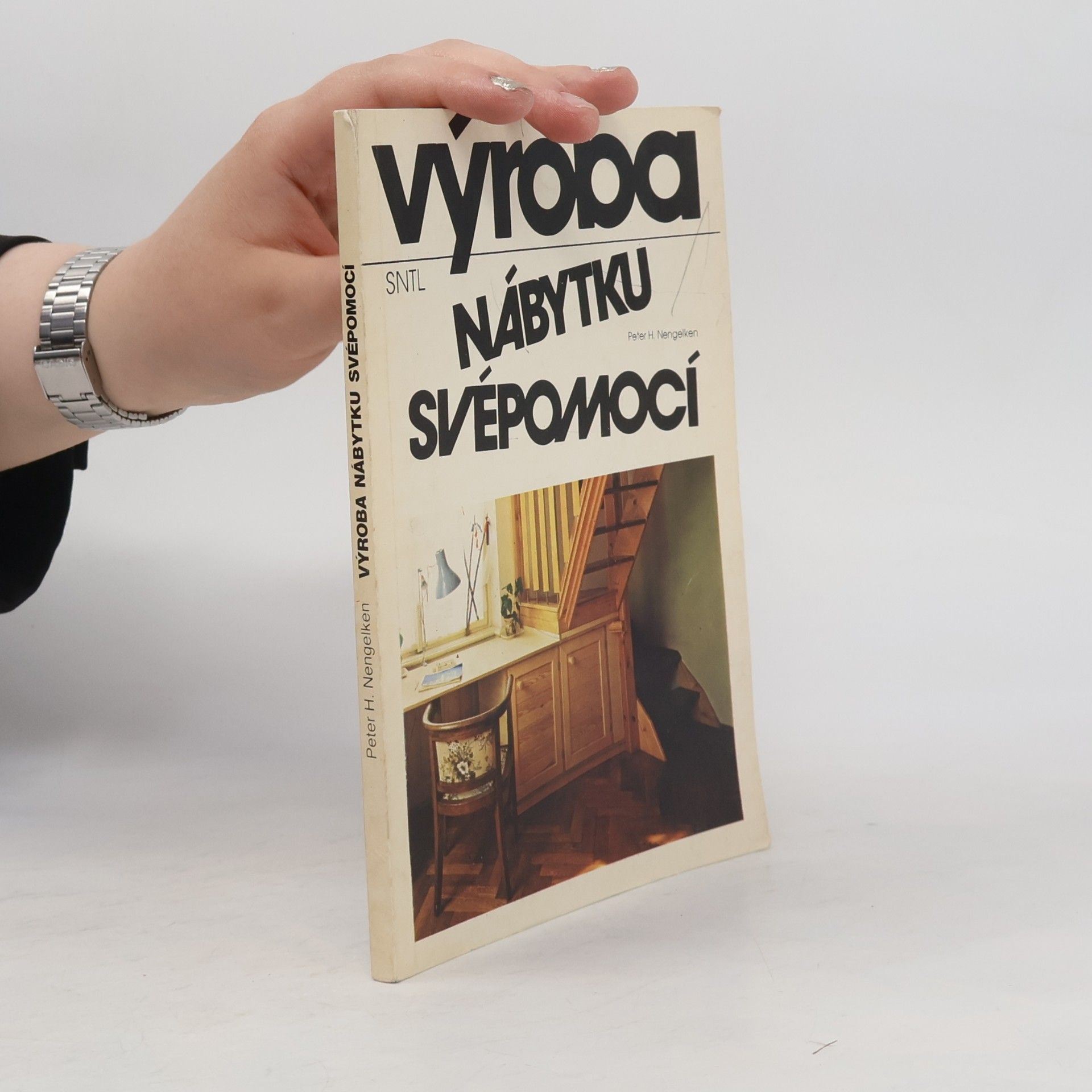Výroba nábytku svépomocí