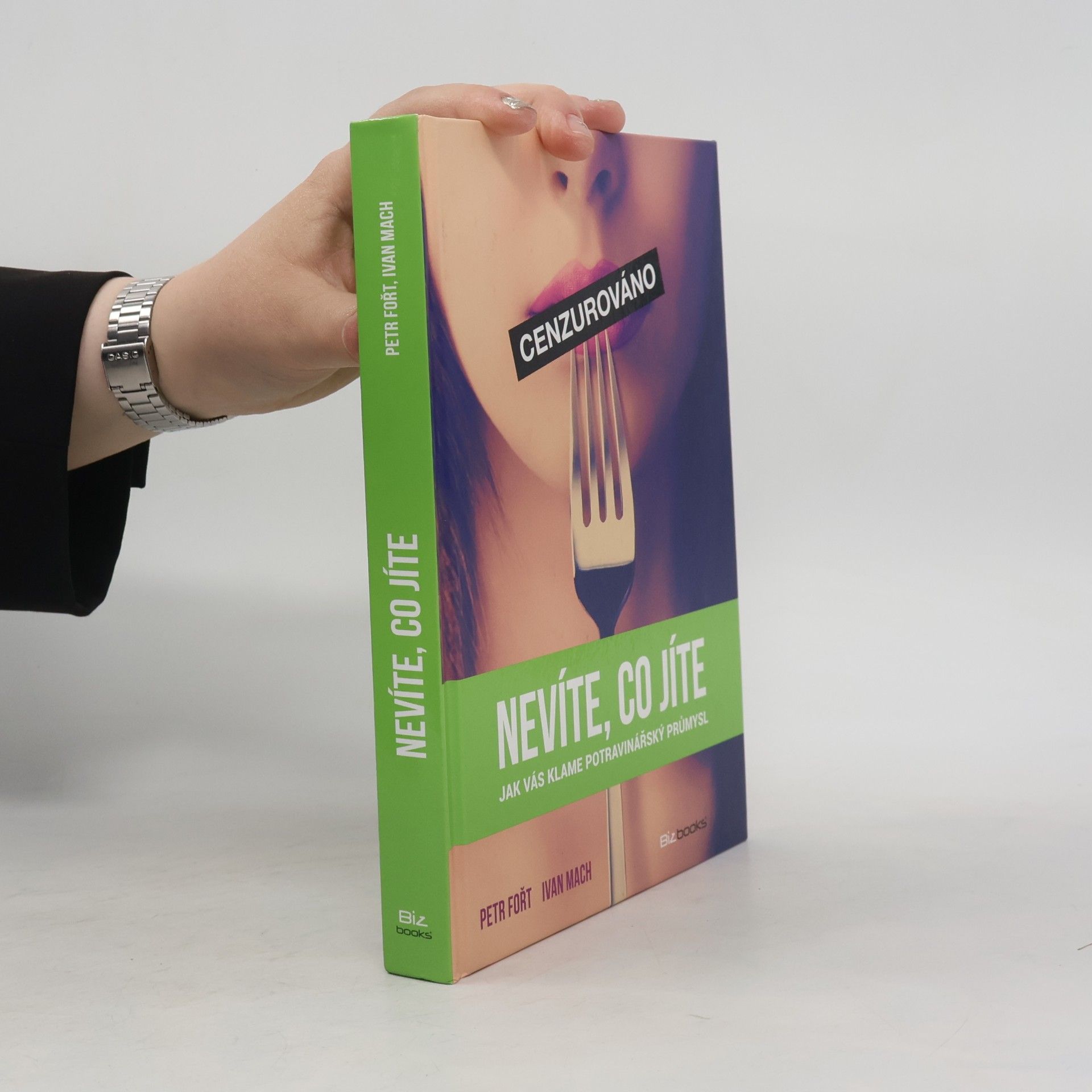 Ivan Mach Nevíte, co jíte