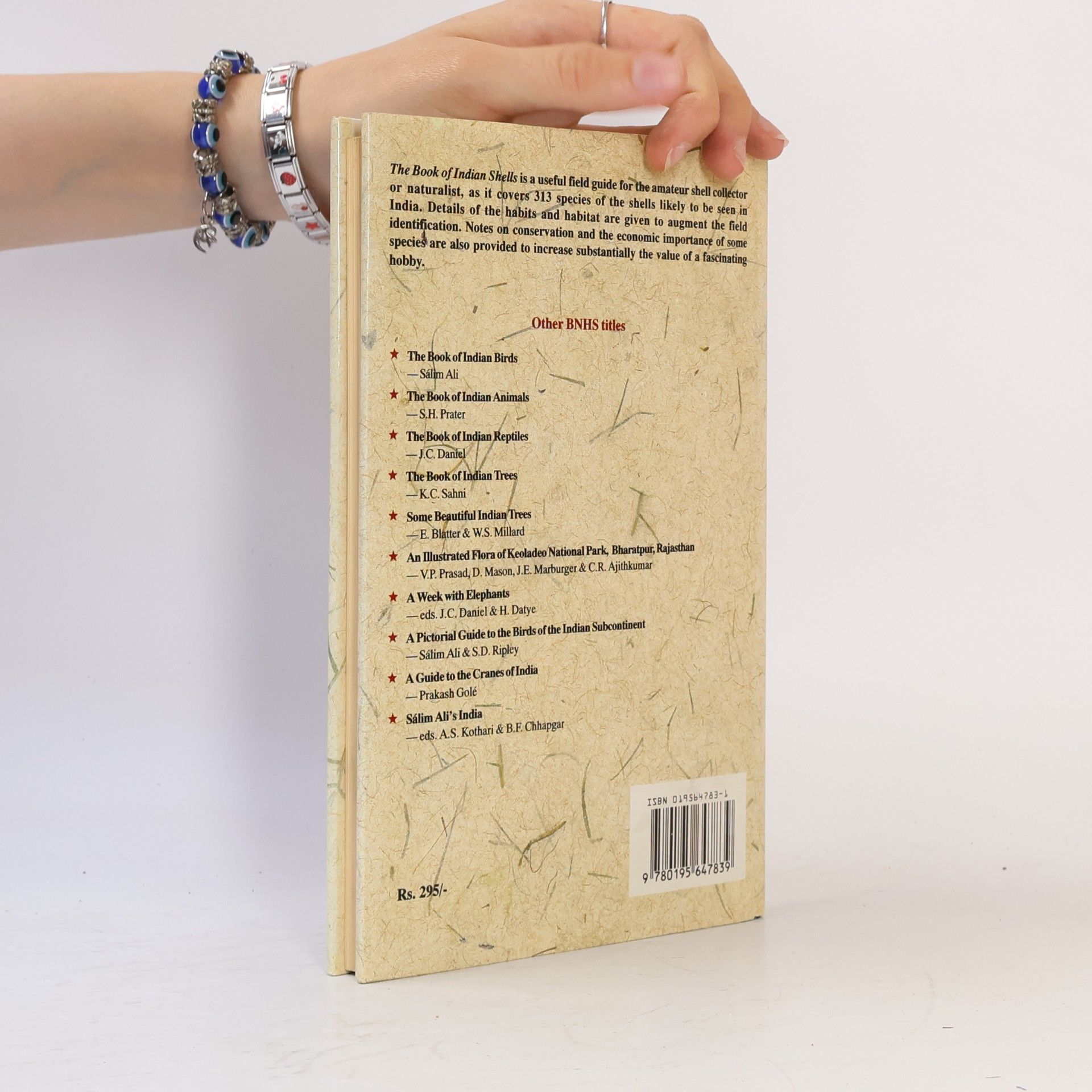 Deepak Apte The Book of Indian Shells