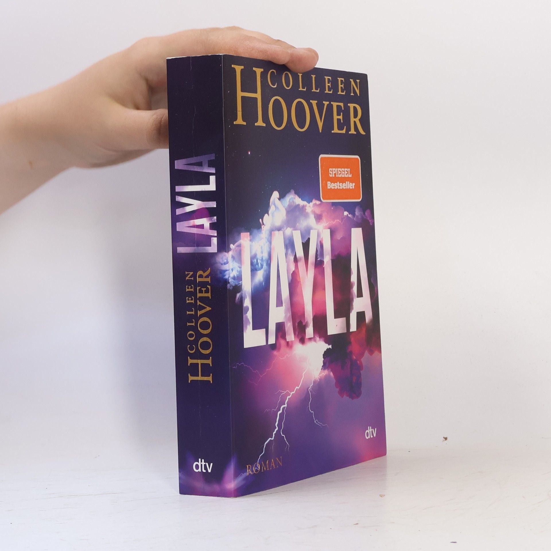 Colleen Hoover Layla