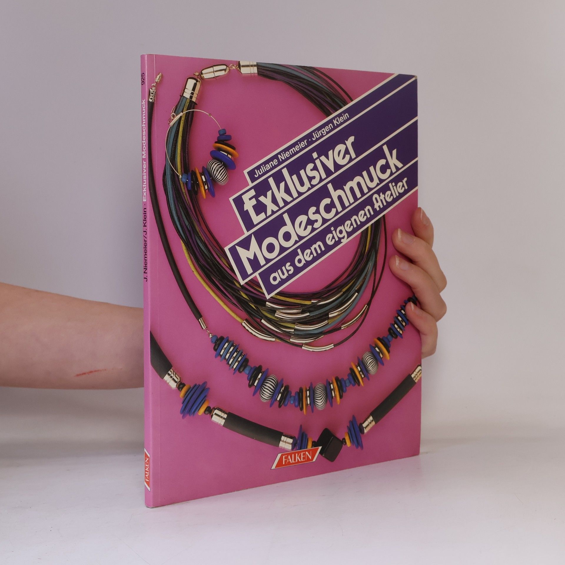 Juliane Niemeier Exklusiver Modeschmuck aus dem eigenen Atelier