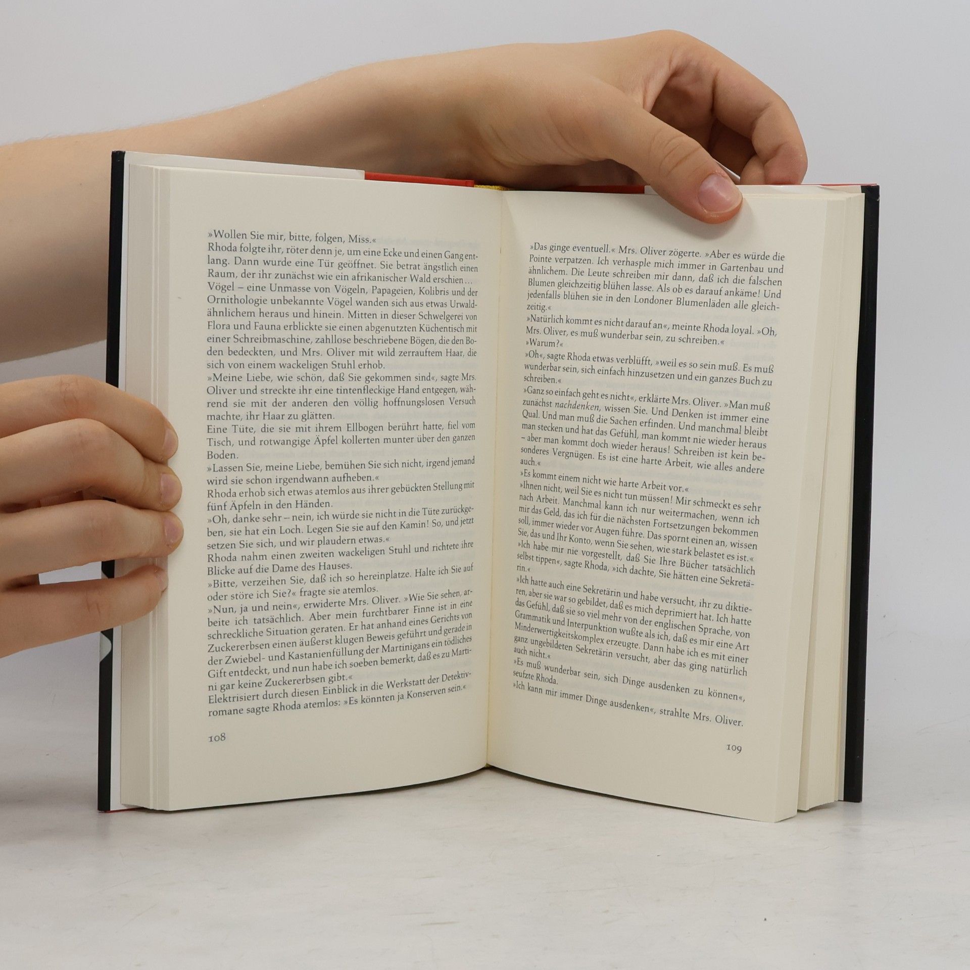 Agatha Christie Mit offenen Karten. Der Mann im braunen Anzug